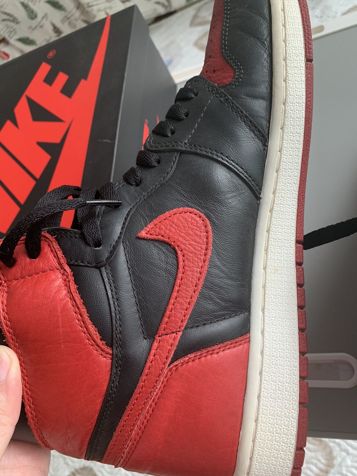 Jordan Brand × Nike Jordan 1 Bred 2016 sz Us11.5 Size US 11.5 / EU 44-45 - 10 Thumbnail