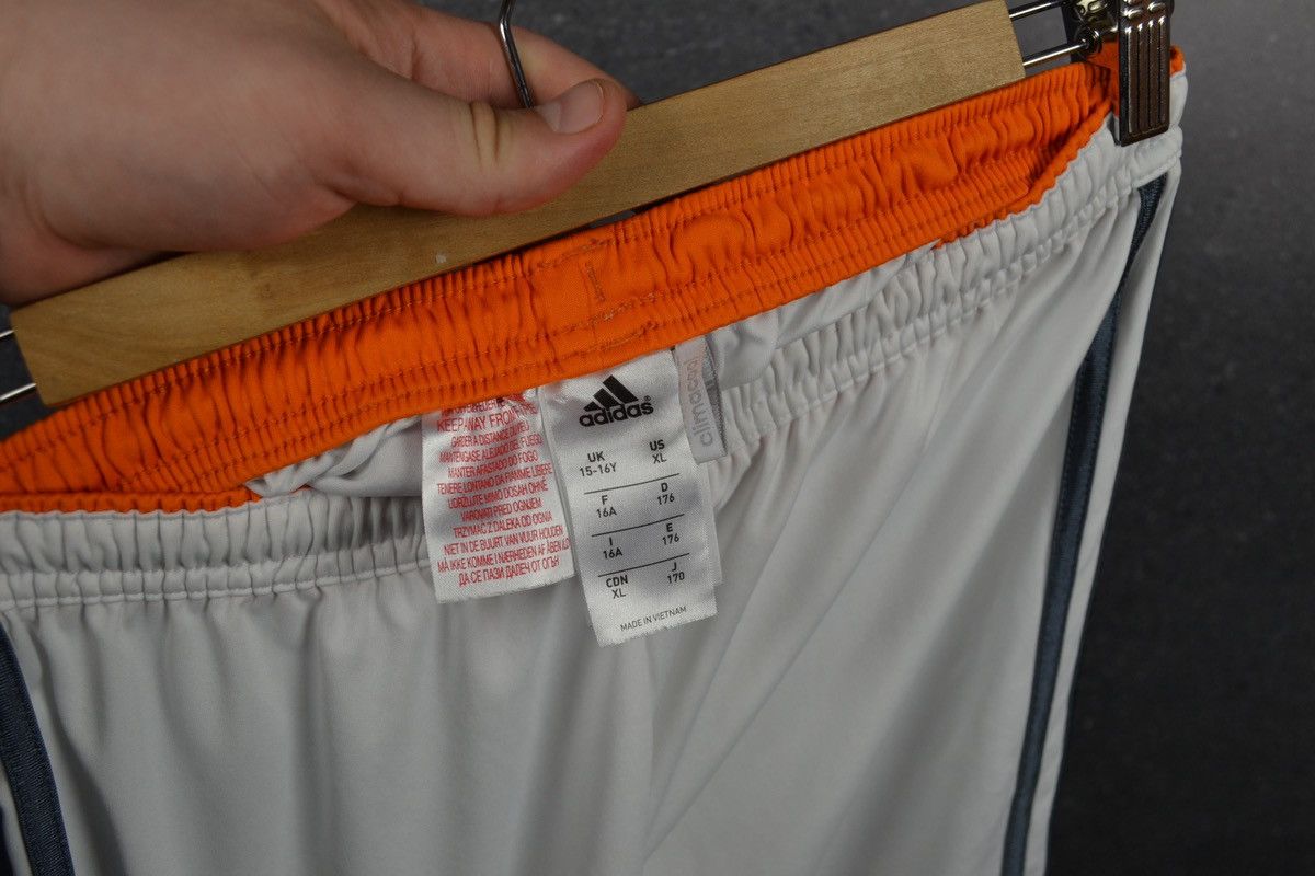 Adidas Real Madrid 2014 Home Football Shorts Adidas Soccer Size US 30 / EU 46 - 7 Thumbnail