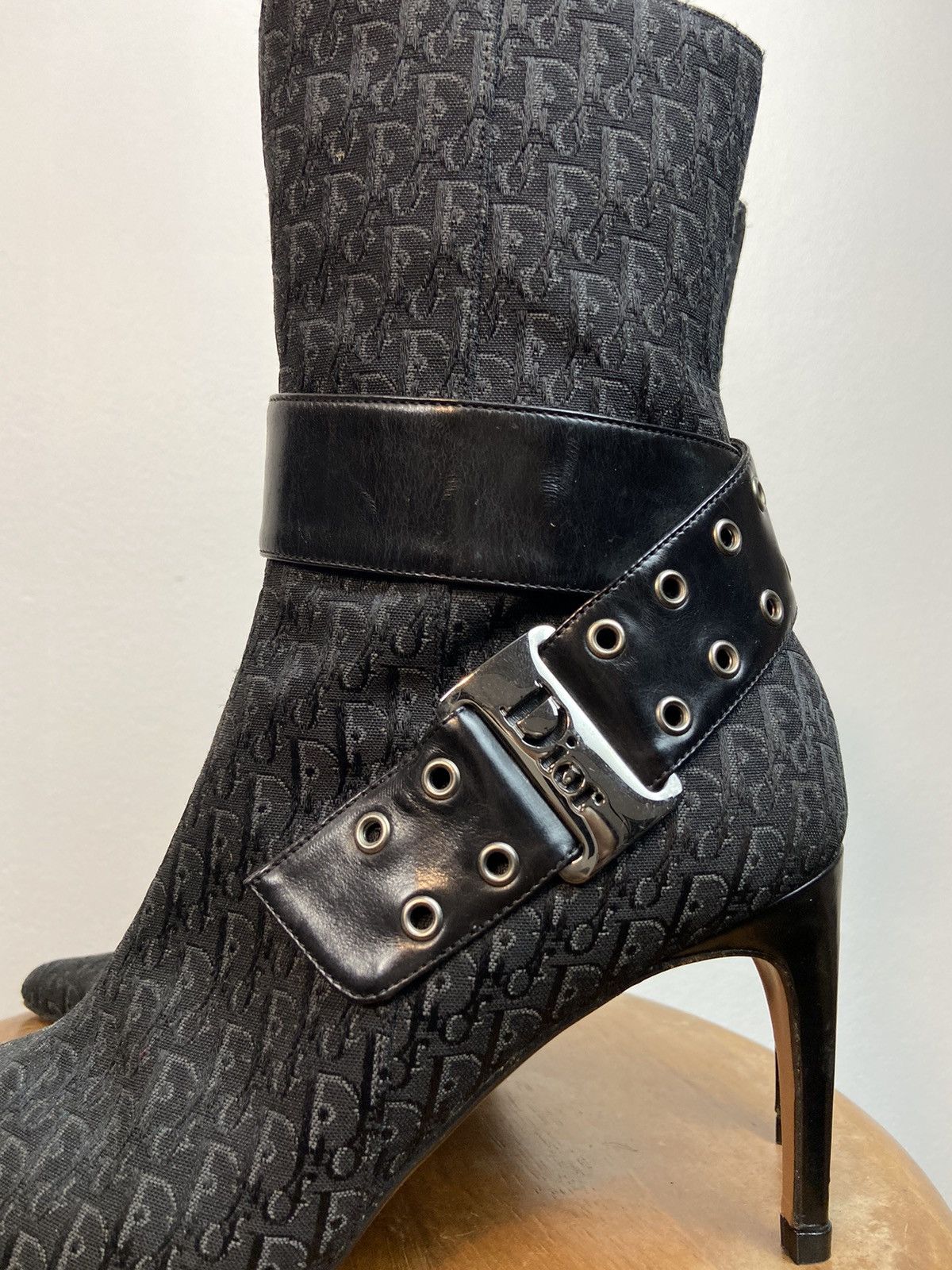 Dior Vintage Christian Dior Monogram D-choc Cloth Ankle Boots Size US 7 / IT 37 - 11 Thumbnail