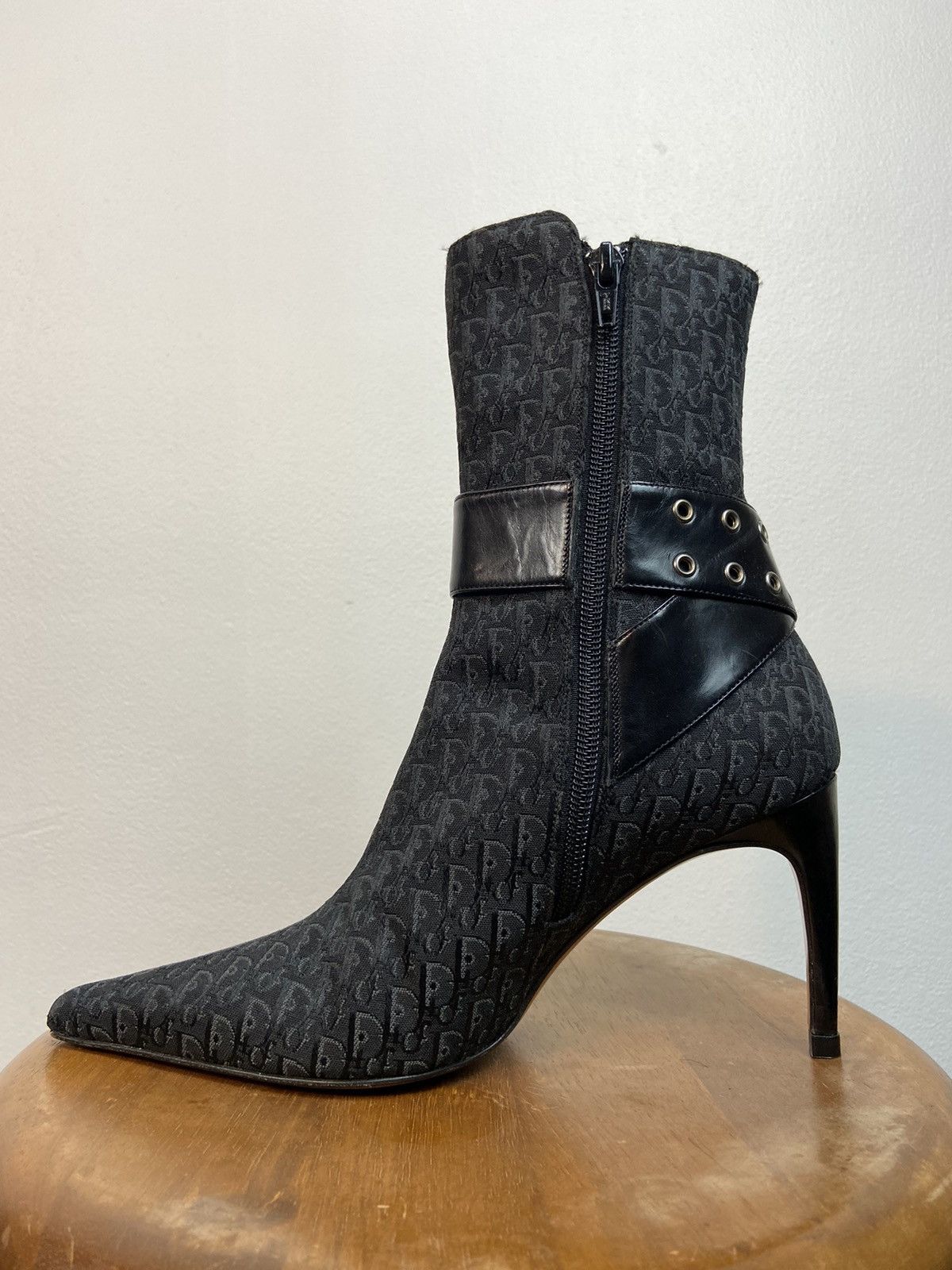 Dior Vintage Christian Dior Monogram D-choc Cloth Ankle Boots Size US 7 / IT 37 - 12 Thumbnail