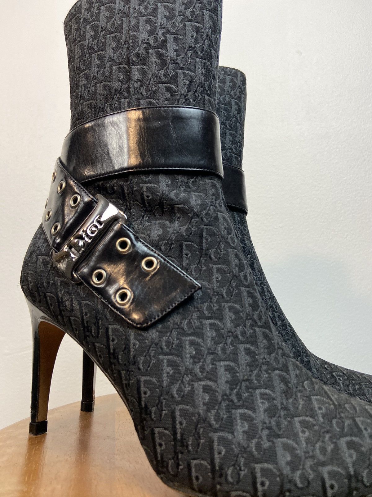 Dior Vintage Christian Dior Monogram D-choc Cloth Ankle Boots Size US 7 / IT 37 - 7 Thumbnail