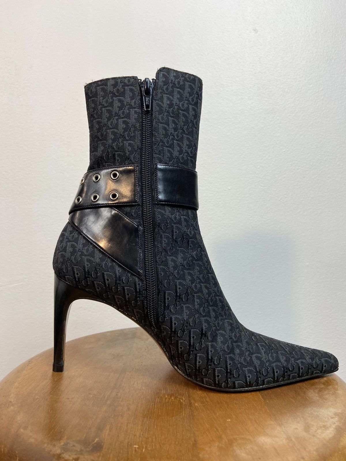 Dior Vintage Christian Dior Monogram D-choc Cloth Ankle Boots Size US 7 / IT 37 - 13 Thumbnail
