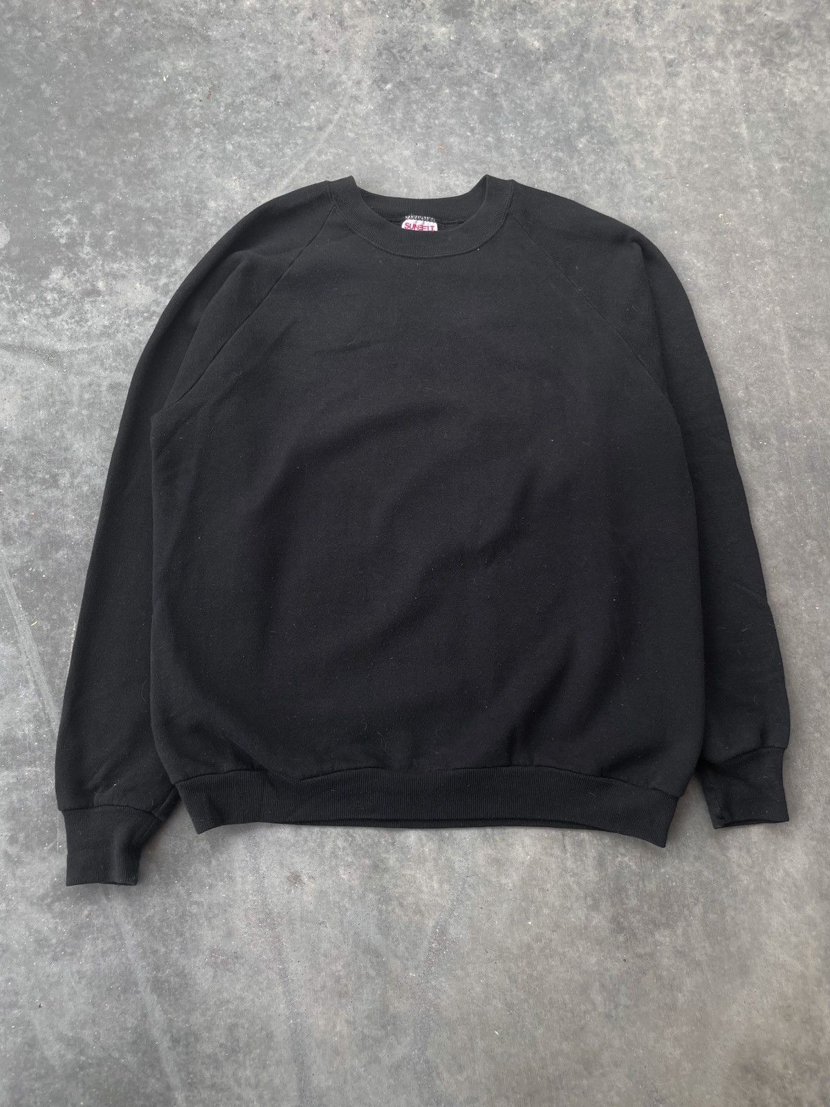 Vintage Vintage 80's Black Raglan Blank Sweatshirt Size US L / EU 52-54 / 3 - 1 Thumbnail