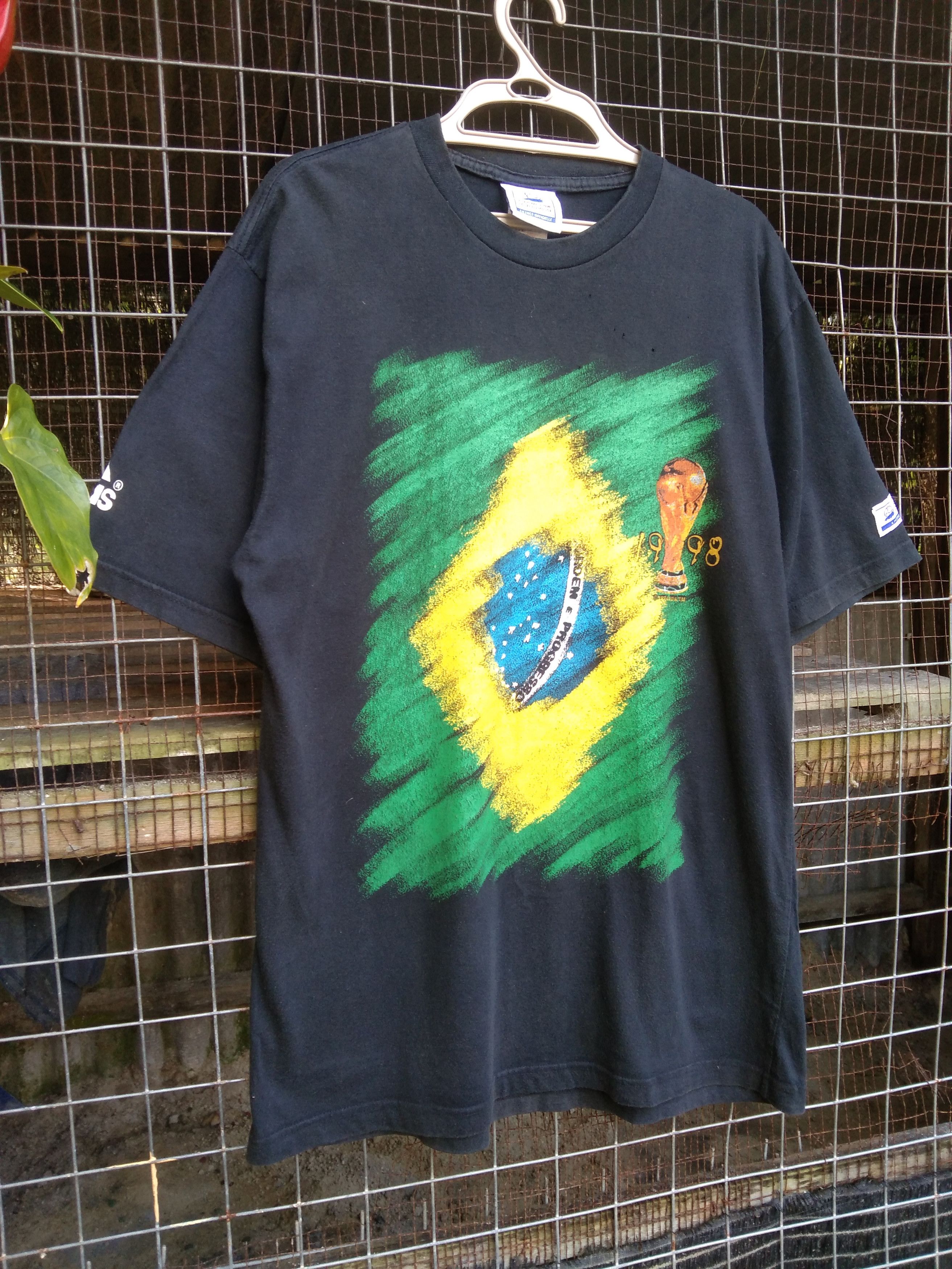 Adidas × Vintage VINTAGE FIFA World Cup 1998 T-shirt Size US M / EU 48-50 / 2 - 2 Thumbnail