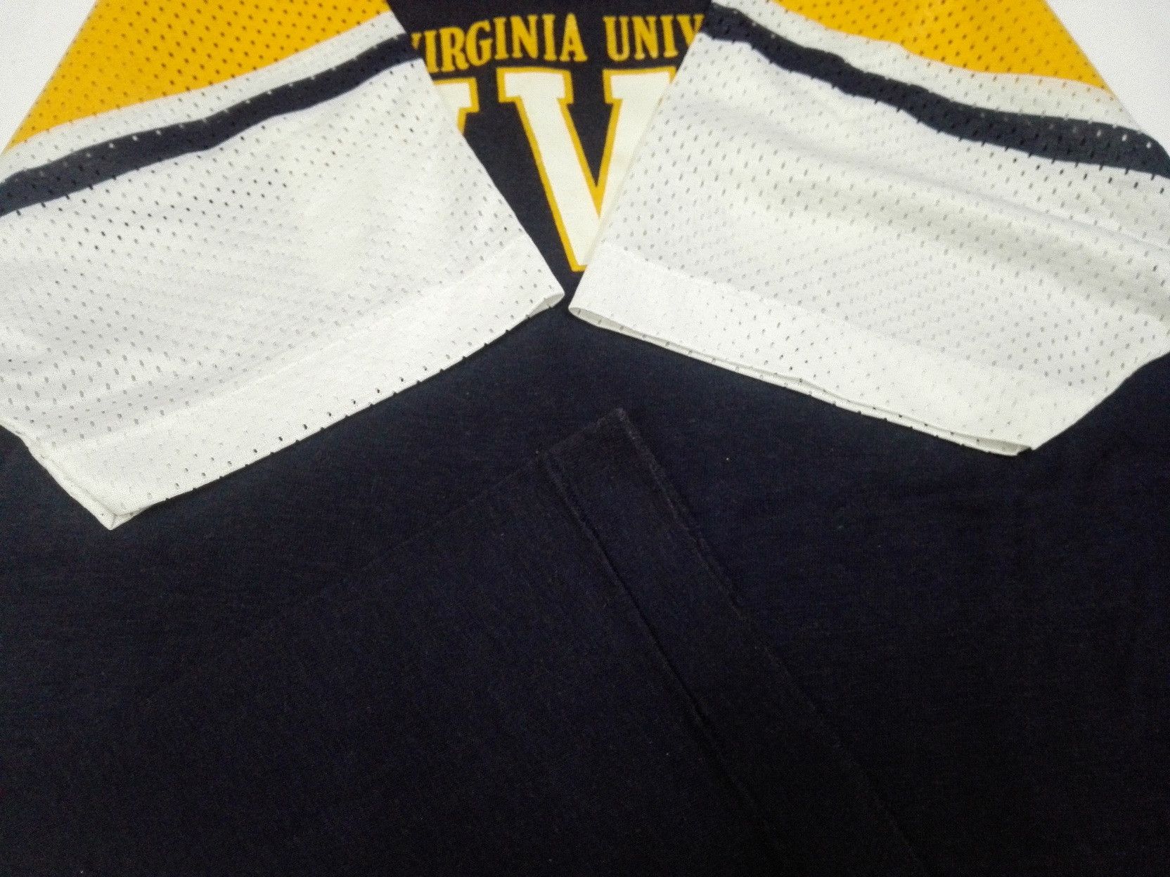 Champion Vintage Champion 80s West Virginia University Jersey Tee Size S / US 4 / IT 40 - 6 Thumbnail