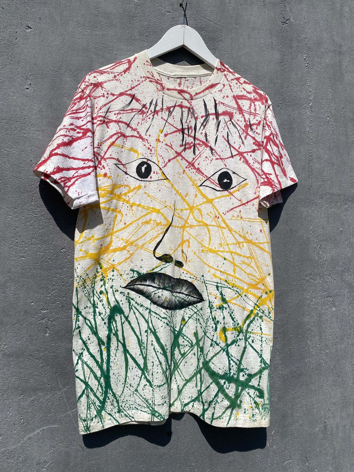 Andy Warhol Vintage 90s ANDY WARHOL Eyes and Lips Single Stitch Tee Size US L / EU 52-54 / 3 - 2 Thumbnail