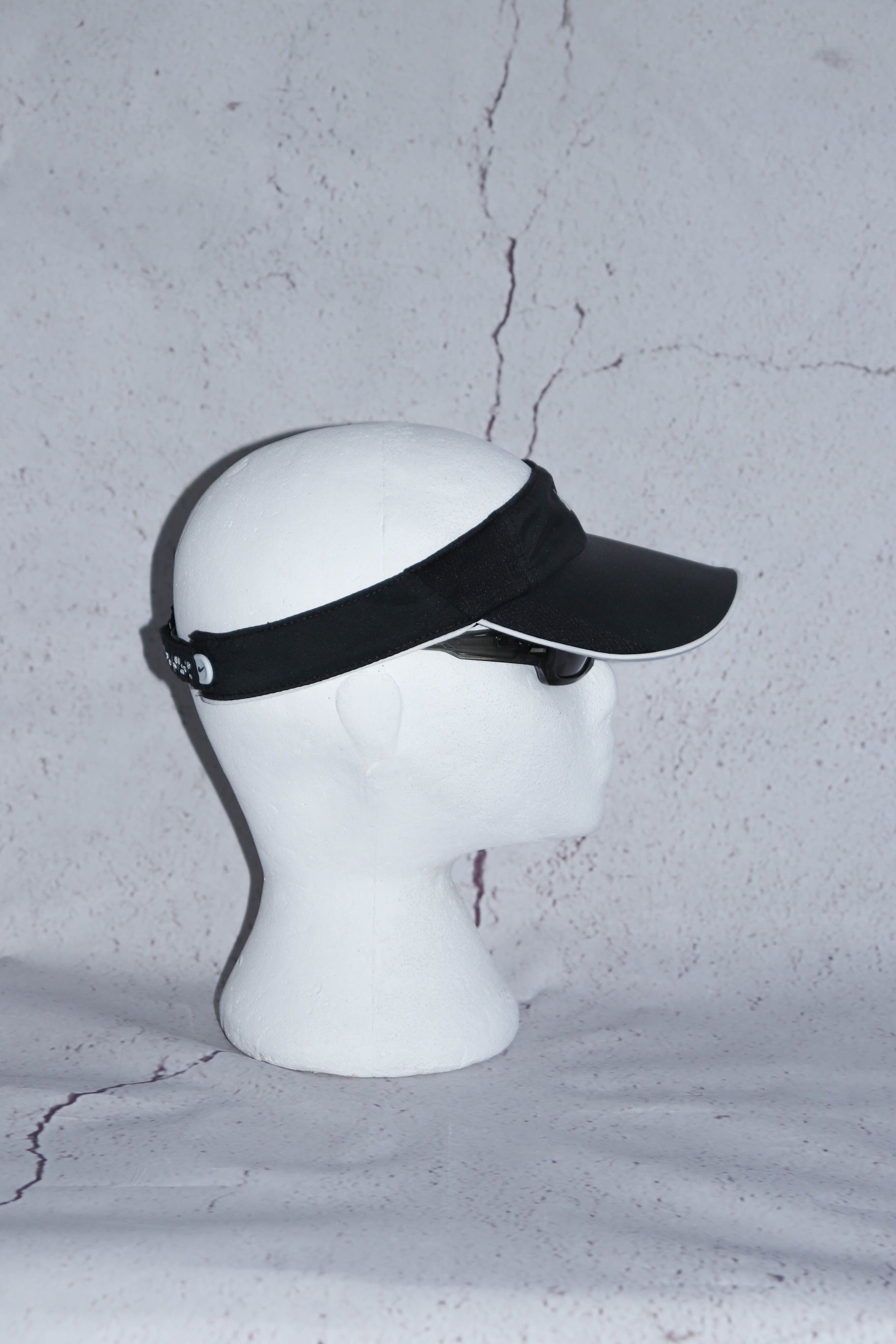 Nike Nike Dri-Fit Vintage Small Swoosh Logo Black Visor Cap Hat Size ONE SIZE - 5 Thumbnail