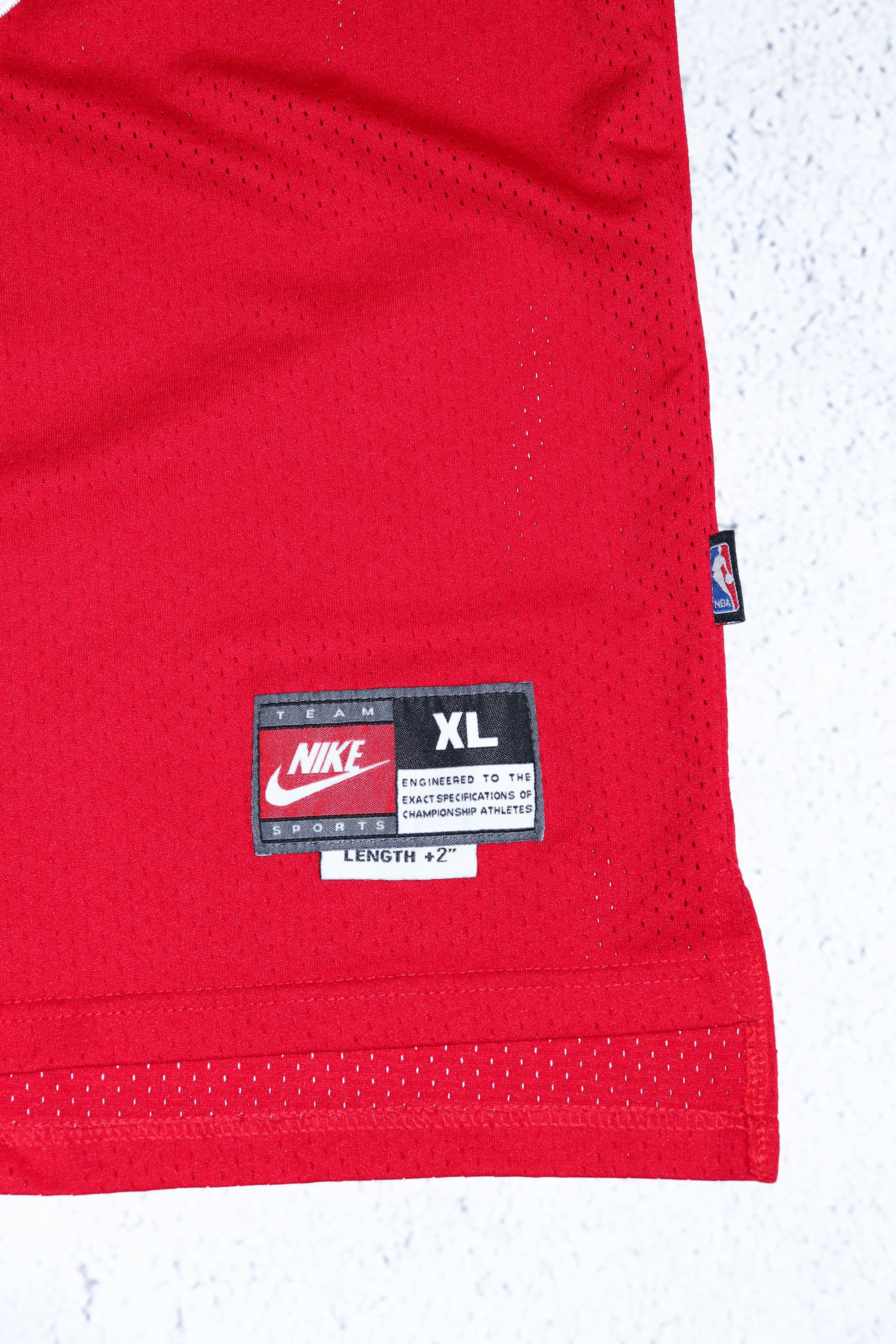 NBA Nike TEAM NBA Vintage Chicago Bulls Jordan 23 Jersey Top Size US XL / EU 56 / 4 - 4 Thumbnail