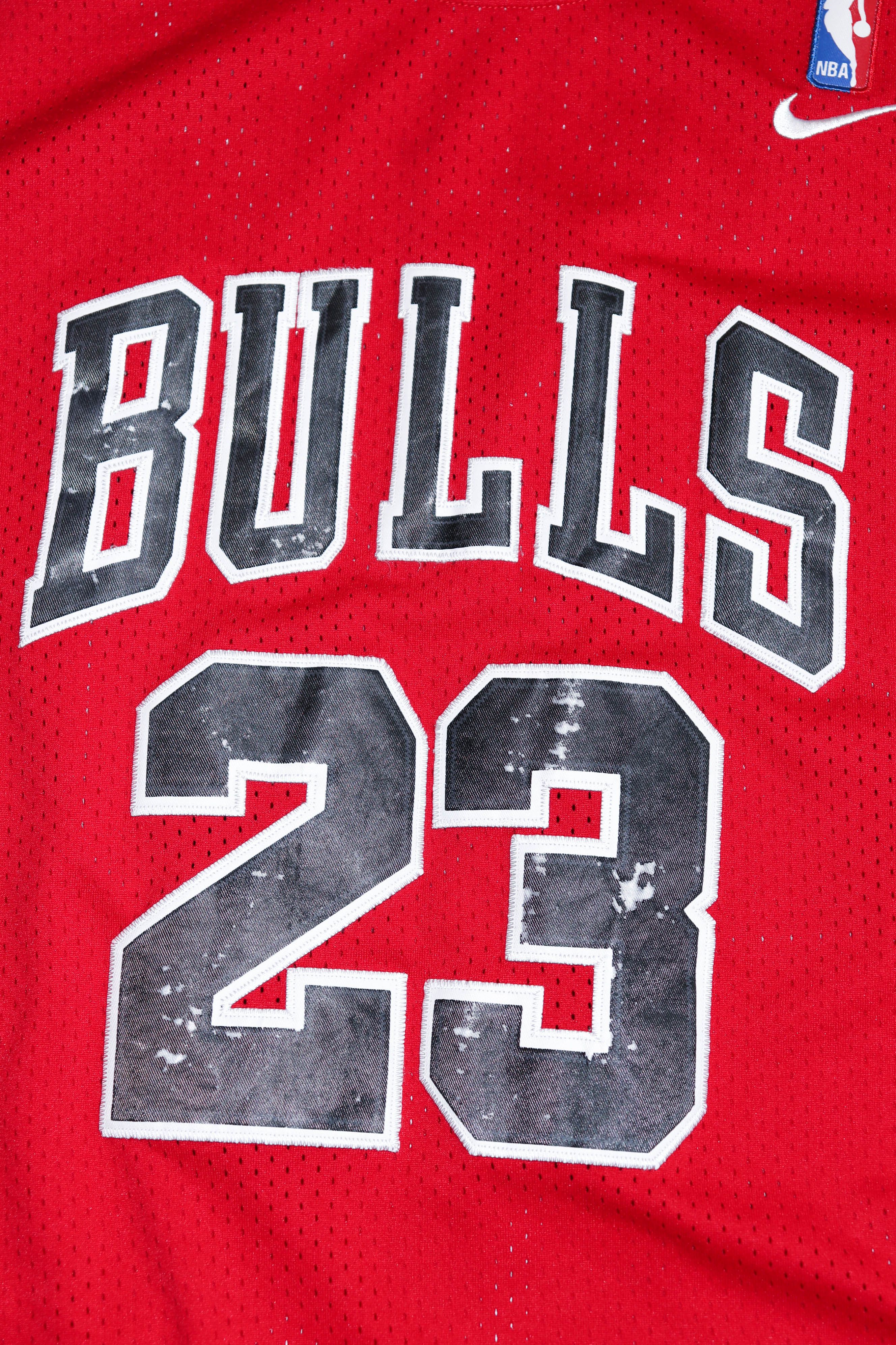 NBA Nike TEAM NBA Vintage Chicago Bulls Jordan 23 Jersey Top Size US XL / EU 56 / 4 - 6 Thumbnail