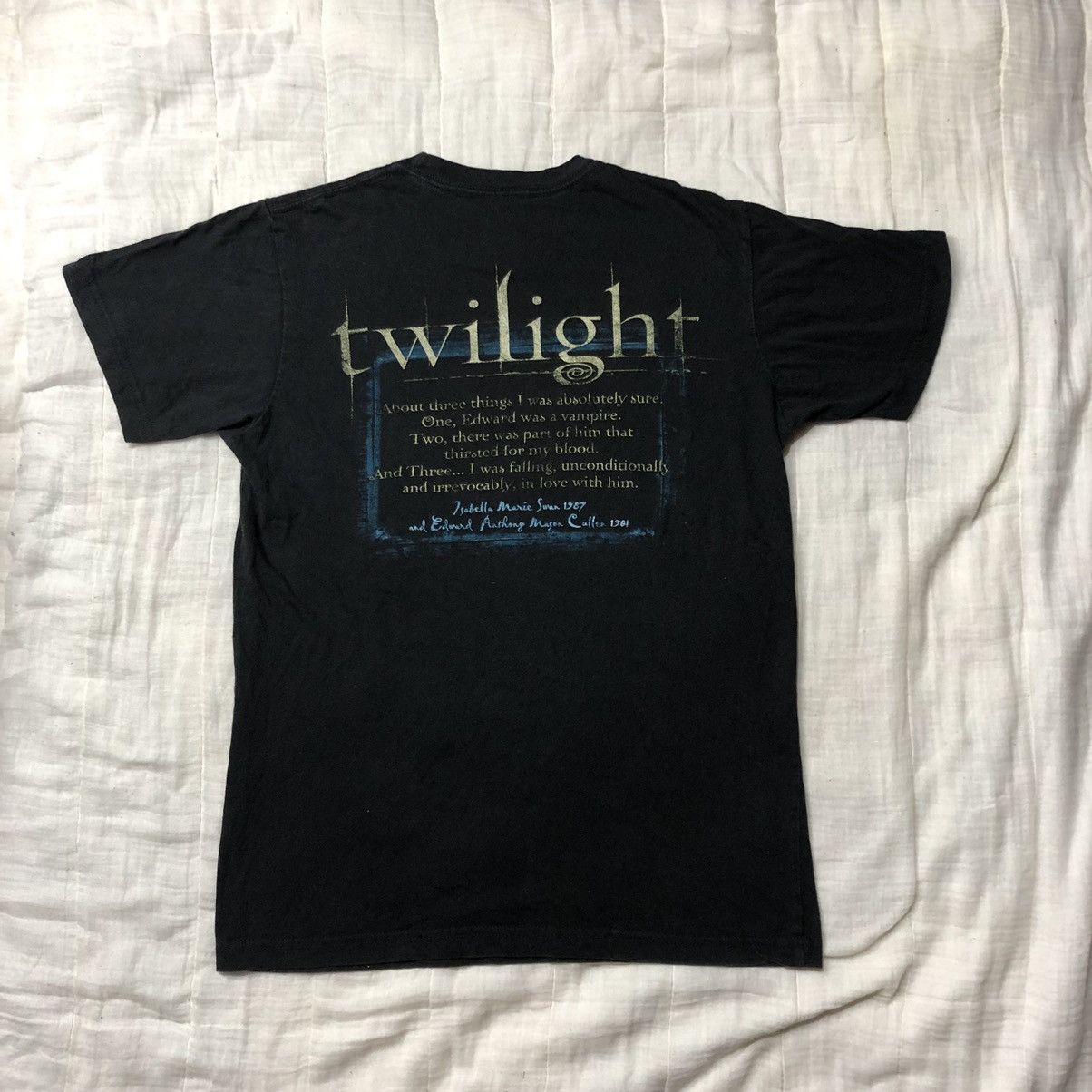 Vintage Vintage Y2k Twilight Movie T Shirt Size US S / EU 44-46 / 1 - 2 Thumbnail