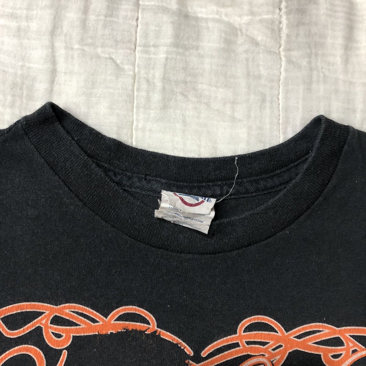 Vintage Vintage Y2K Twilight Breaking Dawn Part 1 T Shirt Size US S / EU 44-46 / 1 - 4 Thumbnail