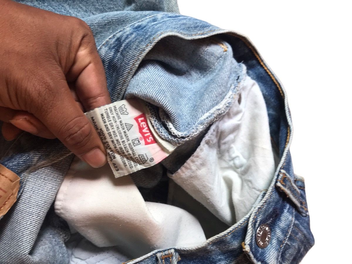 Levi's ‼️VTG 90s MADE IN USA LEVIS 501 DENIM DISTRESSED‼️ Size US 30 / EU 46 - 12 Thumbnail