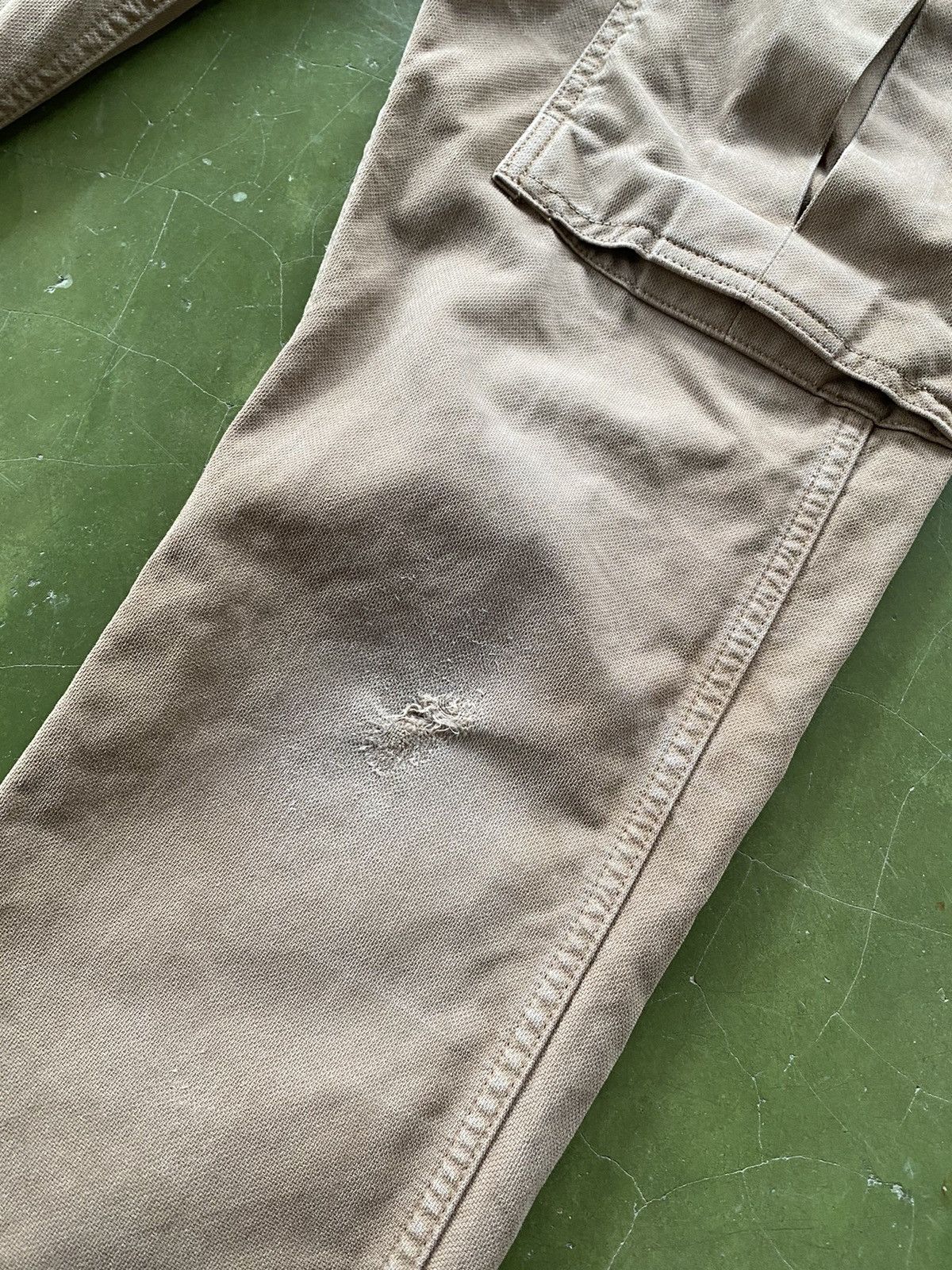 Vintage Vintage Manufactured Army Cargo Distressed Pants Size US 33 - 7 Thumbnail