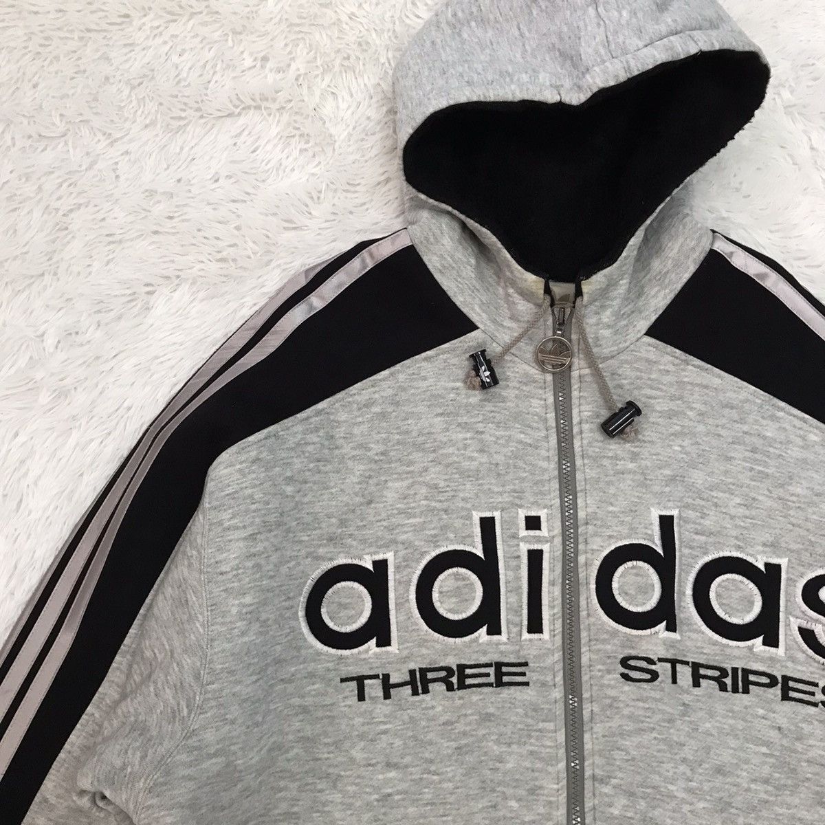 Adidas Vtg Adidas Big Embroidered Front Back Sweater Hoodie Jacket Size US M / EU 48-50 / 2 - 3 Thumbnail