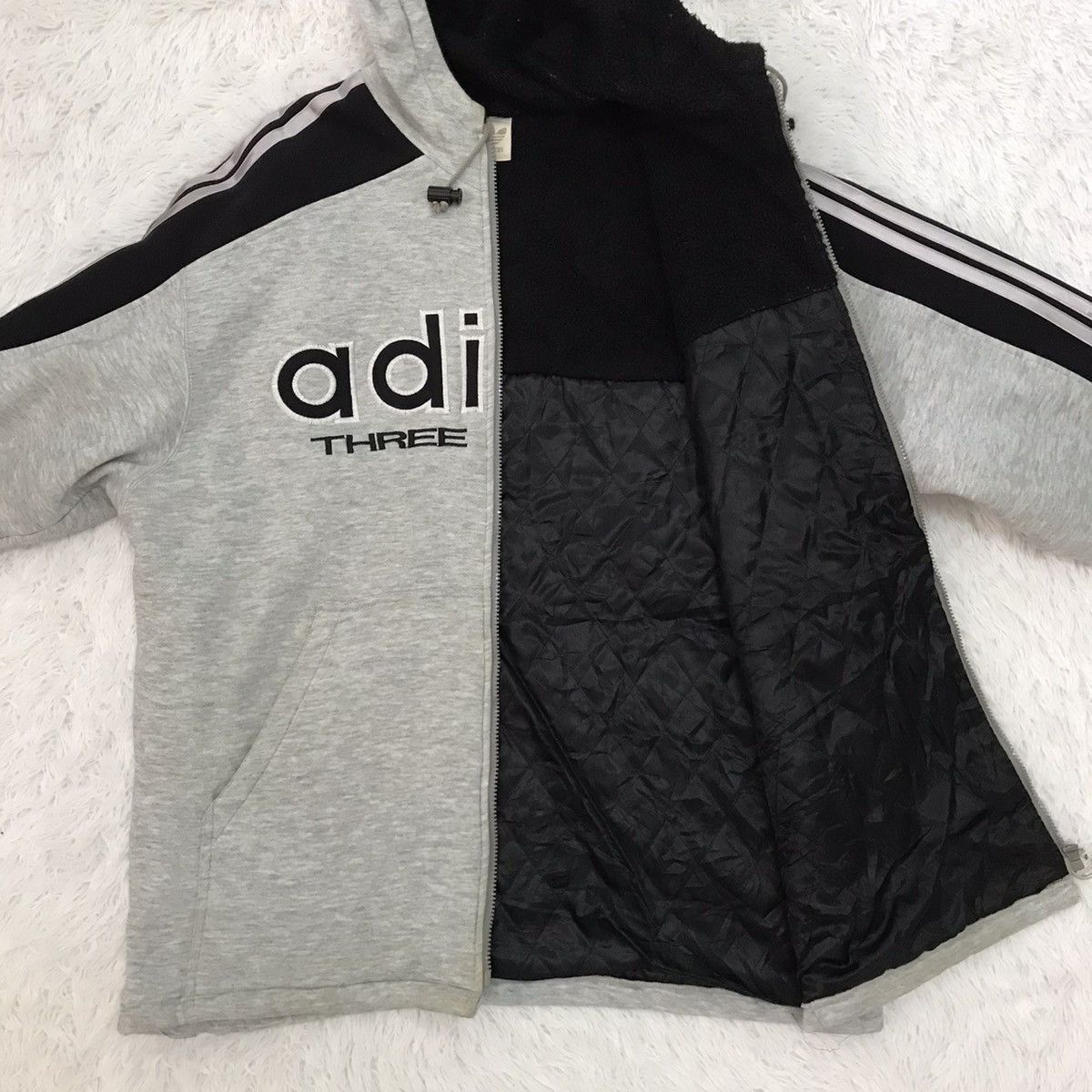 Adidas Vtg Adidas Big Embroidered Front Back Sweater Hoodie Jacket Size US M / EU 48-50 / 2 - 14 Thumbnail