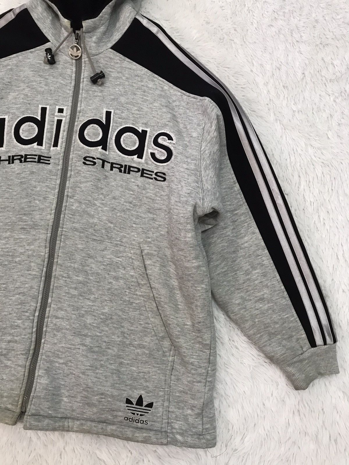 Adidas Vtg Adidas Big Embroidered Front Back Sweater Hoodie Jacket Size US M / EU 48-50 / 2 - 6 Thumbnail