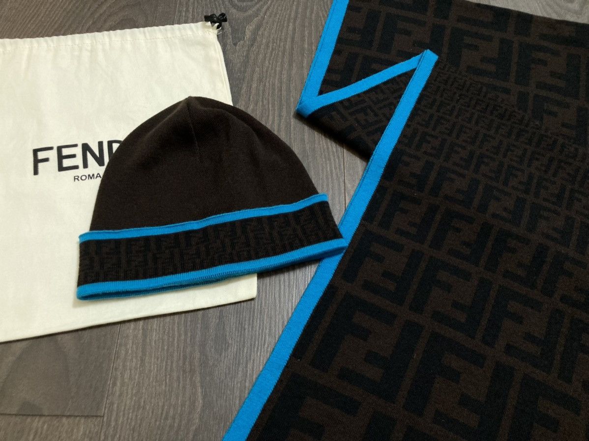 Fendi FENDI Authentic Monogram Wool Beanie hat and Scarf Size ONE SIZE - 2 Thumbnail