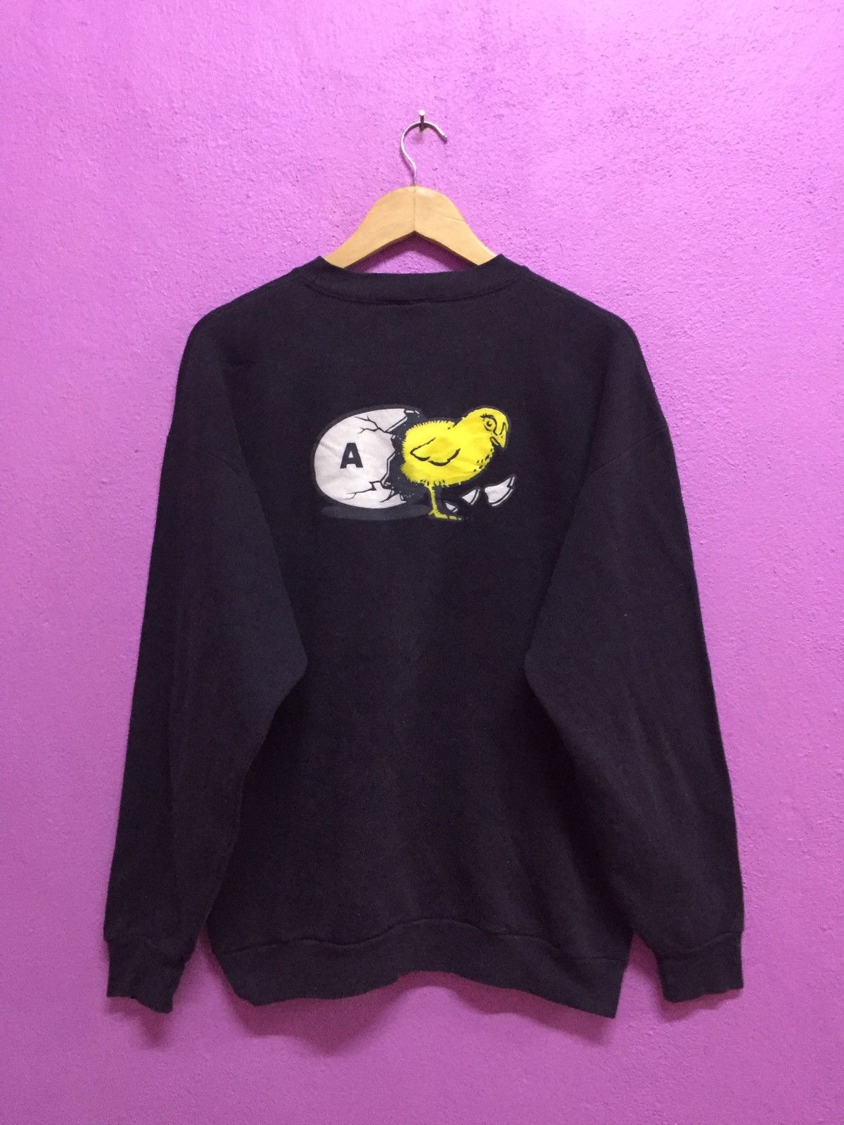 Japanese Brand Another The Chicks Hatch Sweatshirts Size Large Size US L / EU 52-54 / 3 - 2 Thumbnail