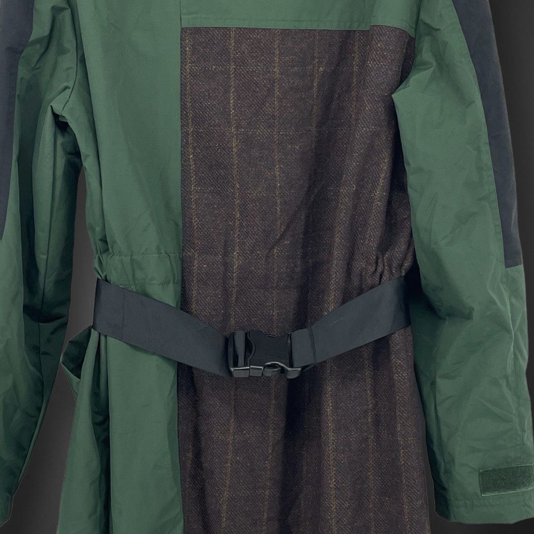 Han Kjobenhavn Archive - Psychiatric Asylum Center - Trench Coat Size US L / EU 52-54 / 3 - 7 Thumbnail