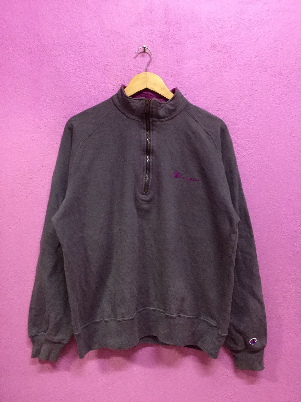 Champion Vintage 90’s Champion Sweatshirts Size X-Large Size US XL / EU 56 / 4 - 1 Thumbnail