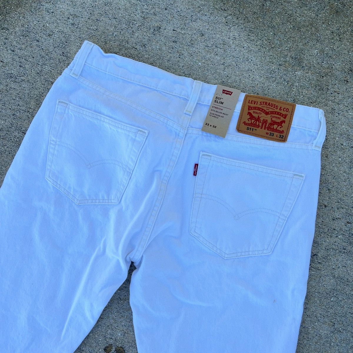 Levi's Levi’s 511 NWT Slim Distressed 33 x 32 White Jeans $69 MSRP Size US 33 - 4 Thumbnail