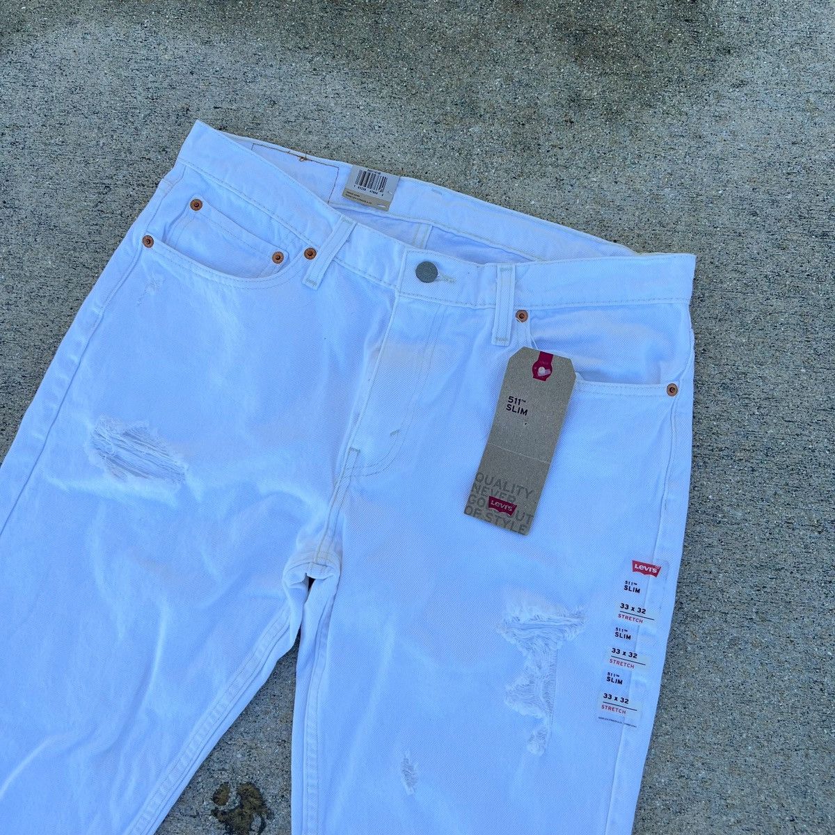 Levi's Levi’s 511 NWT Slim Distressed 33 x 32 White Jeans $69 MSRP Size US 33 - 3 Thumbnail