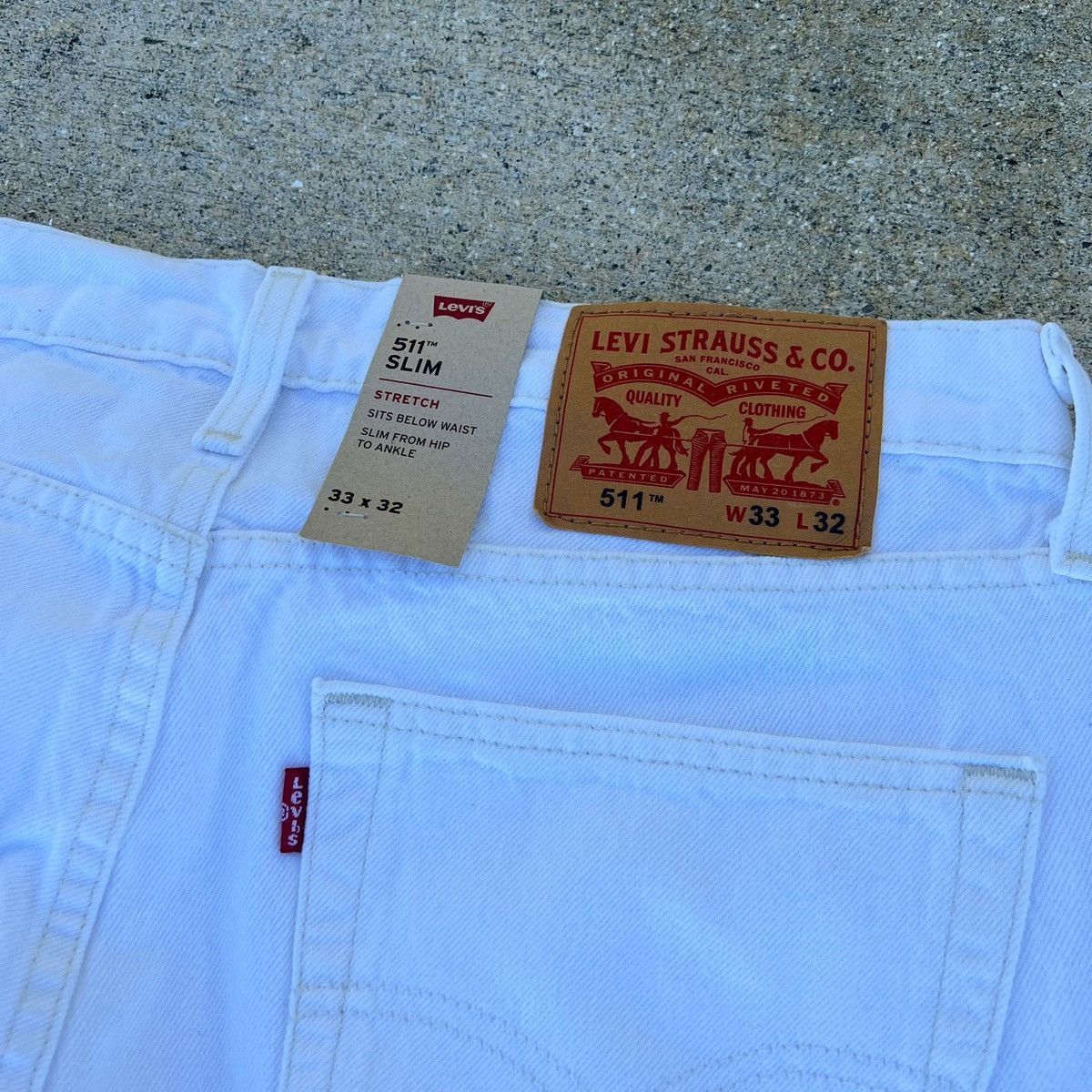 Levi's Levi’s 511 NWT Slim Distressed 33 x 32 White Jeans $69 MSRP Size US 33 - 9 Thumbnail