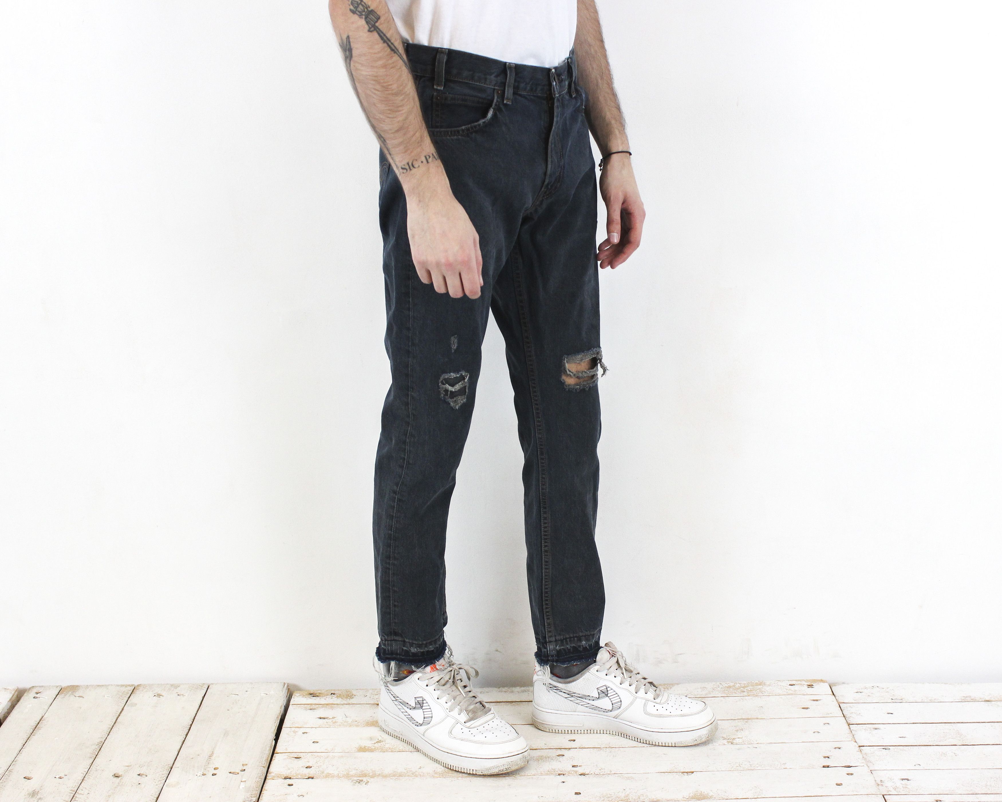 Levi's 505 C Mens W29 L30 Slim Straight Jeans Pants Trousers Ripped Size US 29 - 1 Thumbnail