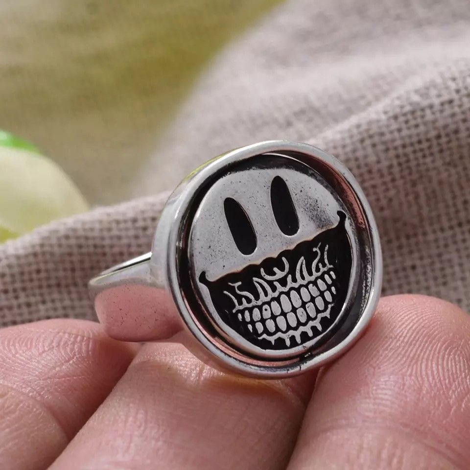 Jewelry × Other Smiley Face Flip Ring Size ONE SIZE - 2 Thumbnail