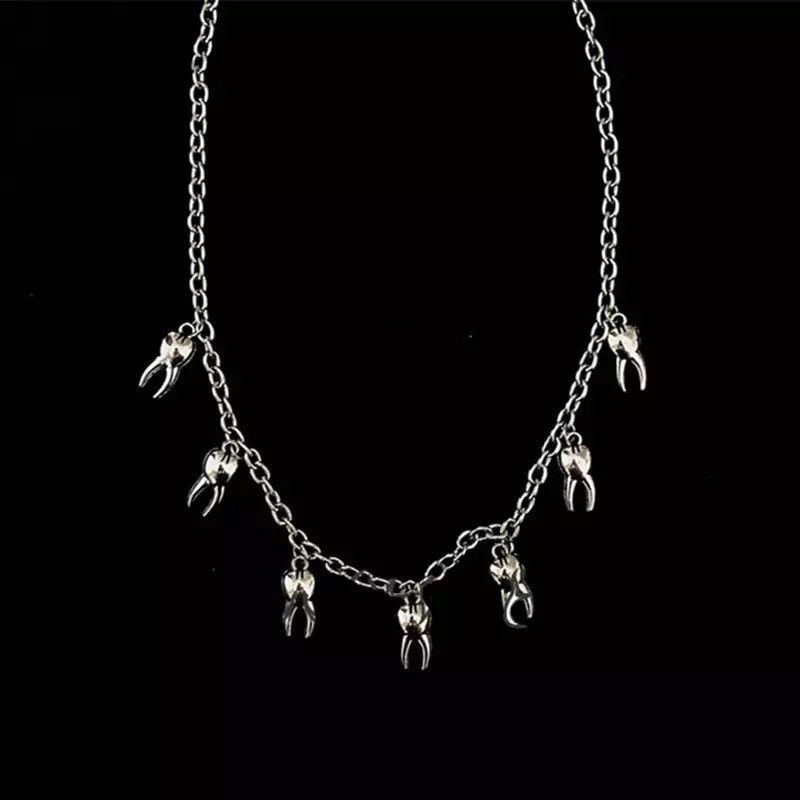 Jewelry Harajuku Vintage 90"s Goth fairy tooth necklace Size ONE SIZE - 1 Thumbnail