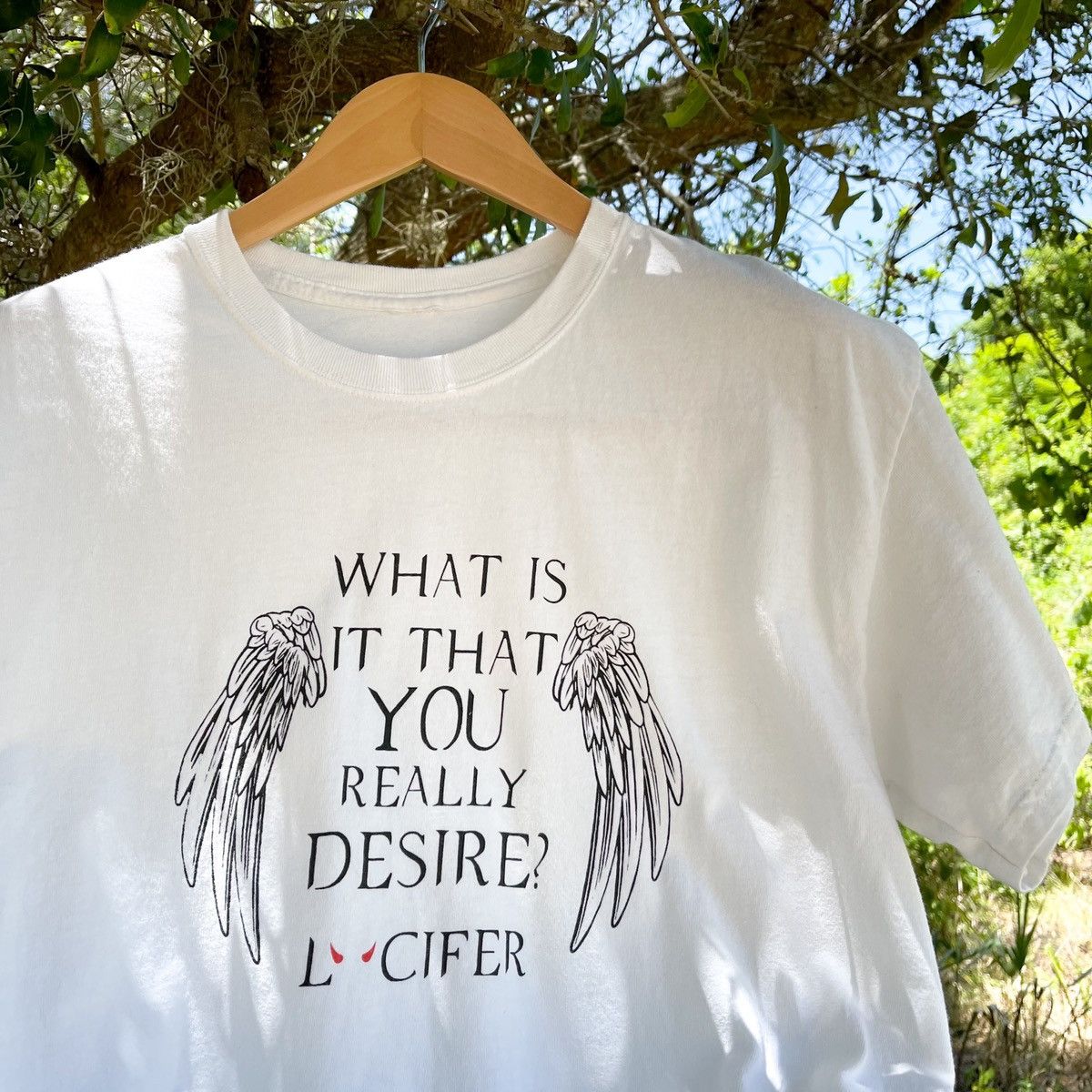 Vintage Vintage Lucifer Desire Wings Tee Size US L / EU 52-54 / 3 - 2 Thumbnail