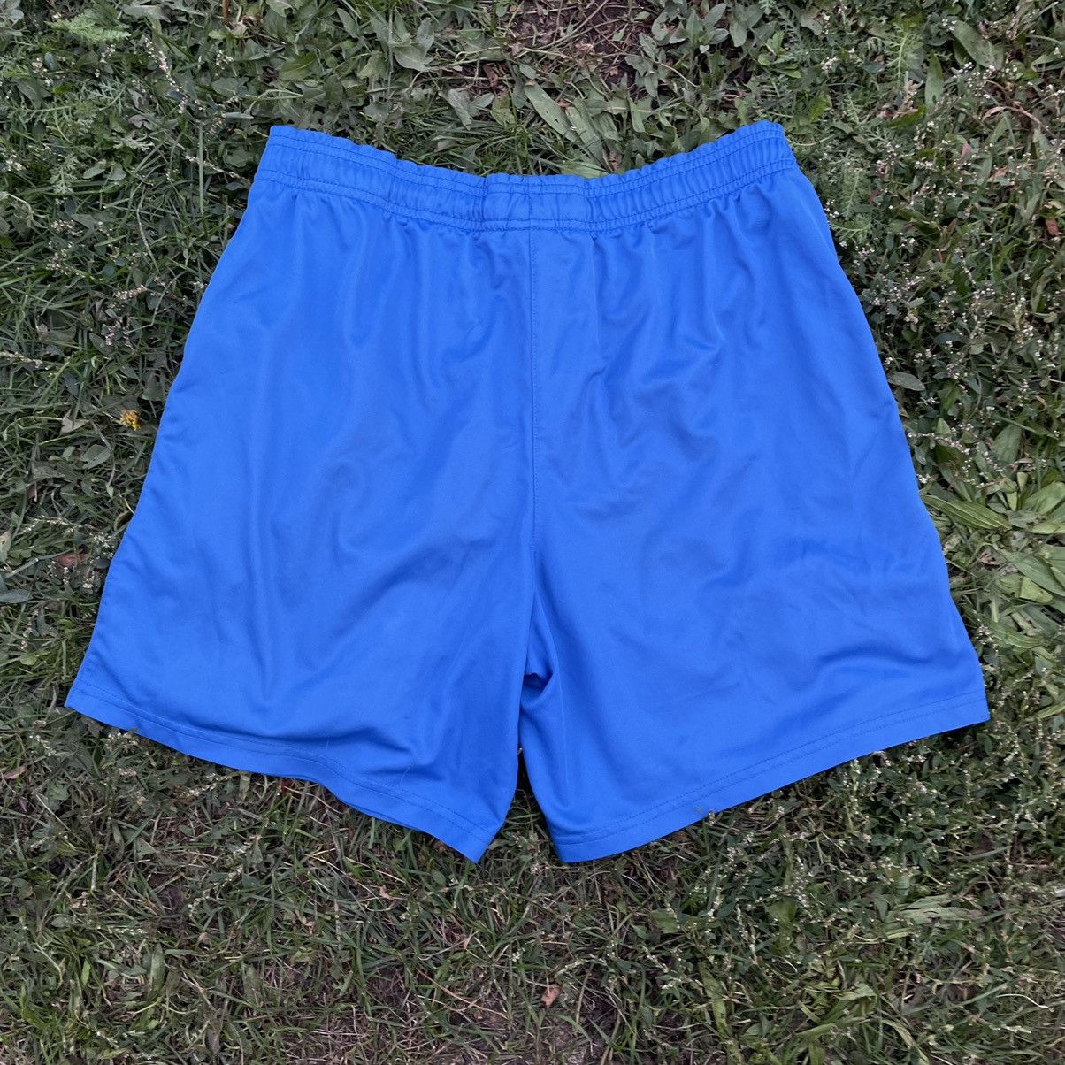 Vintage Vintage Y2K Nike Swoosh Shorts Streetwear Skate Cropped S Size US 32 / EU 48 - 6 Thumbnail