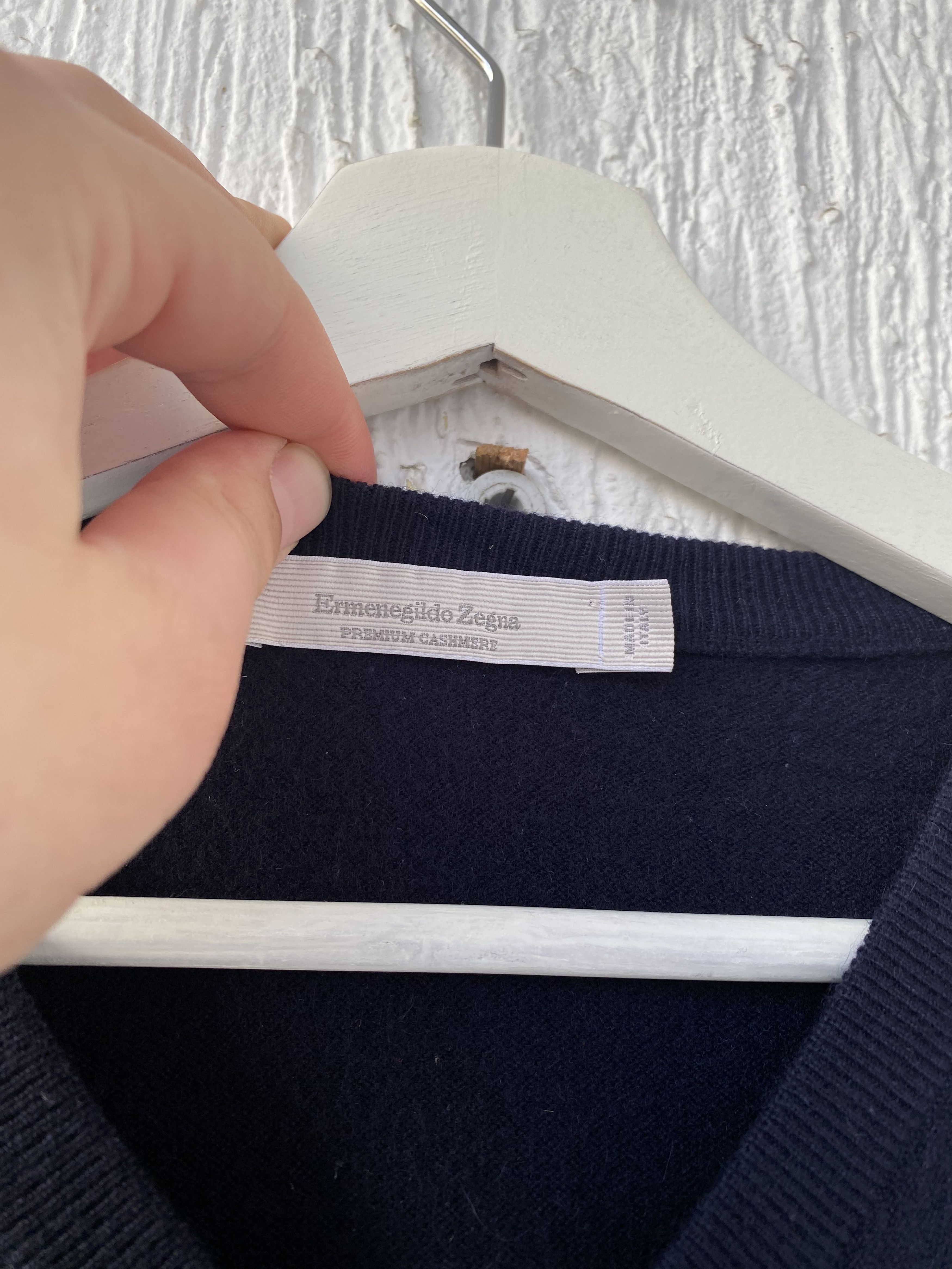 Ermenegildo Zegna cashmere v-neck sweater Size US XL / EU 56 / 4 - 3 Thumbnail