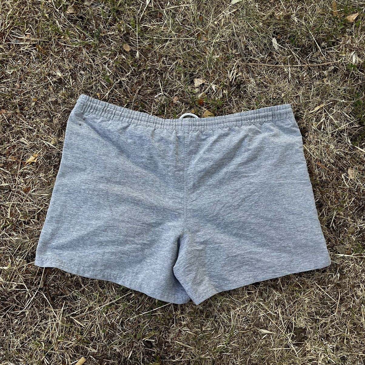 Vintage Vintage Reebok Y2K Grey Shorts Logo Streetwear Cropped 34 Size US 34 / EU 50 - 7 Thumbnail