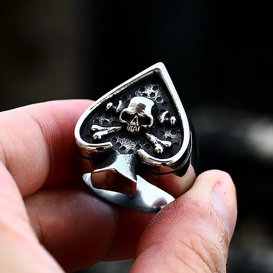 Jewelry Spades Poker Card Skull Ring Size ONE SIZE - 1 Thumbnail