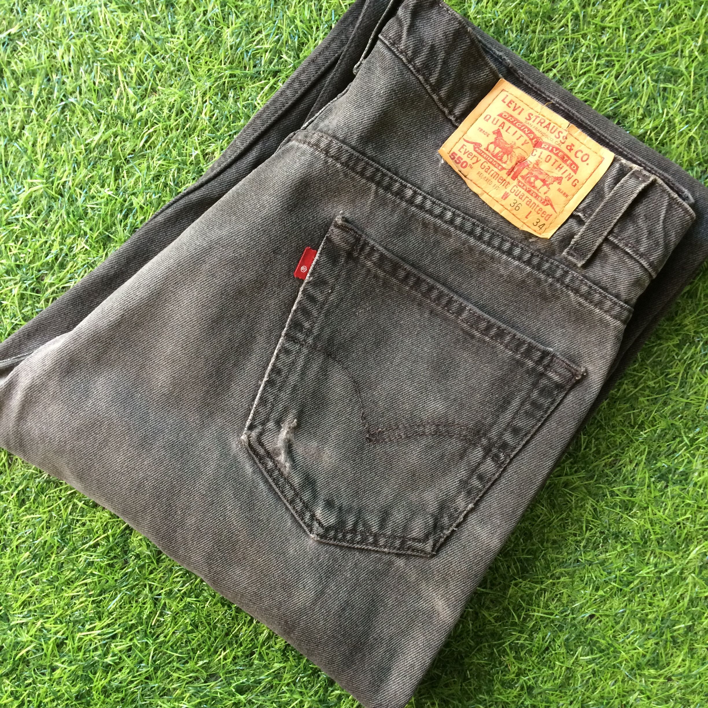 Levi's × Vintage Levis 550 Faded Black Wash Jeans #B-691 Size US 34 / EU 50 - 10 Thumbnail