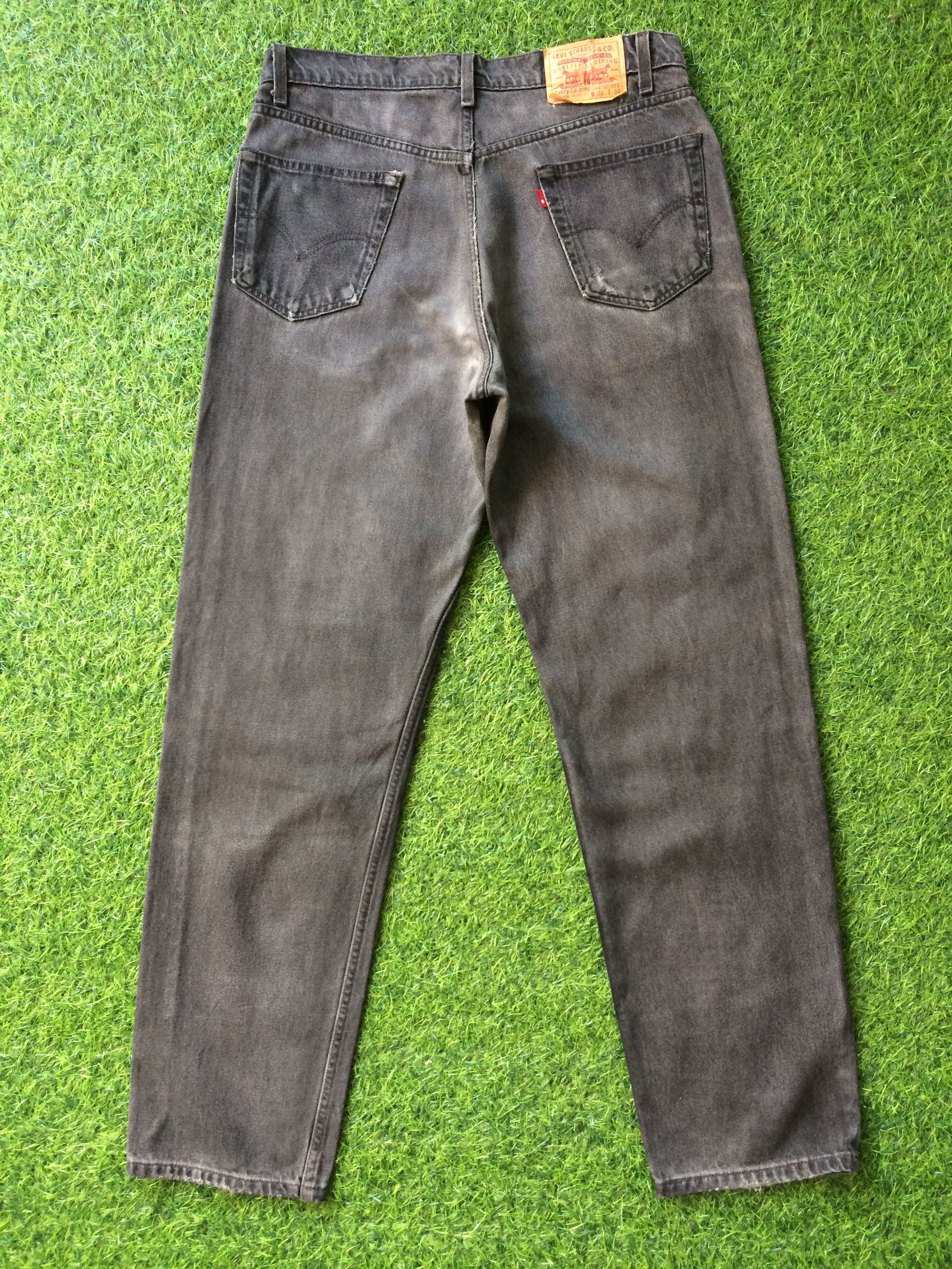Levi's × Vintage Levis 550 Faded Black Wash Jeans #B-691 Size US 34 / EU 50 - 2 Thumbnail