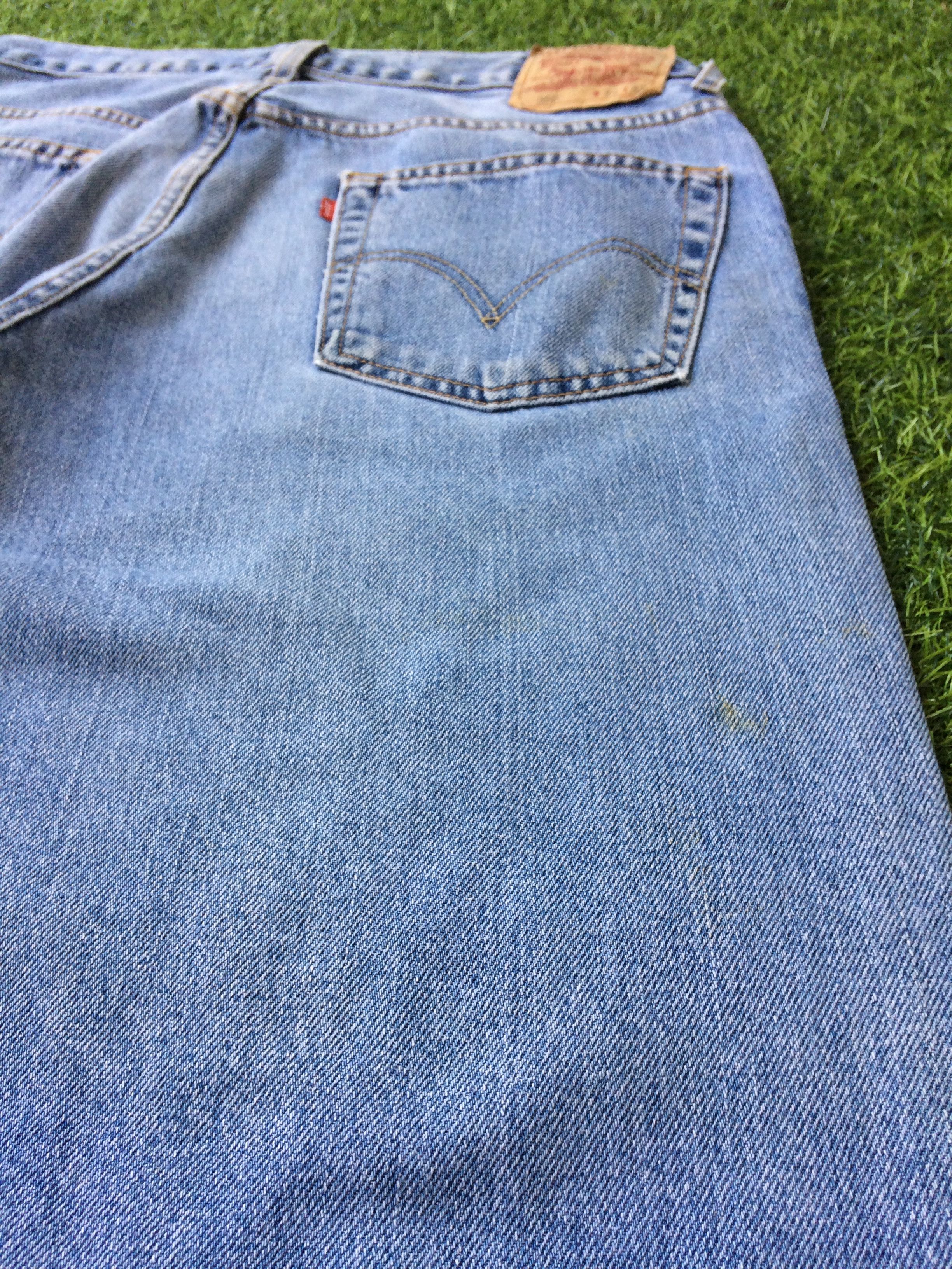 Levi's × Vintage Vintage Distressed Levis 550 Jeans #B-467 Size US 33 - 6 Thumbnail