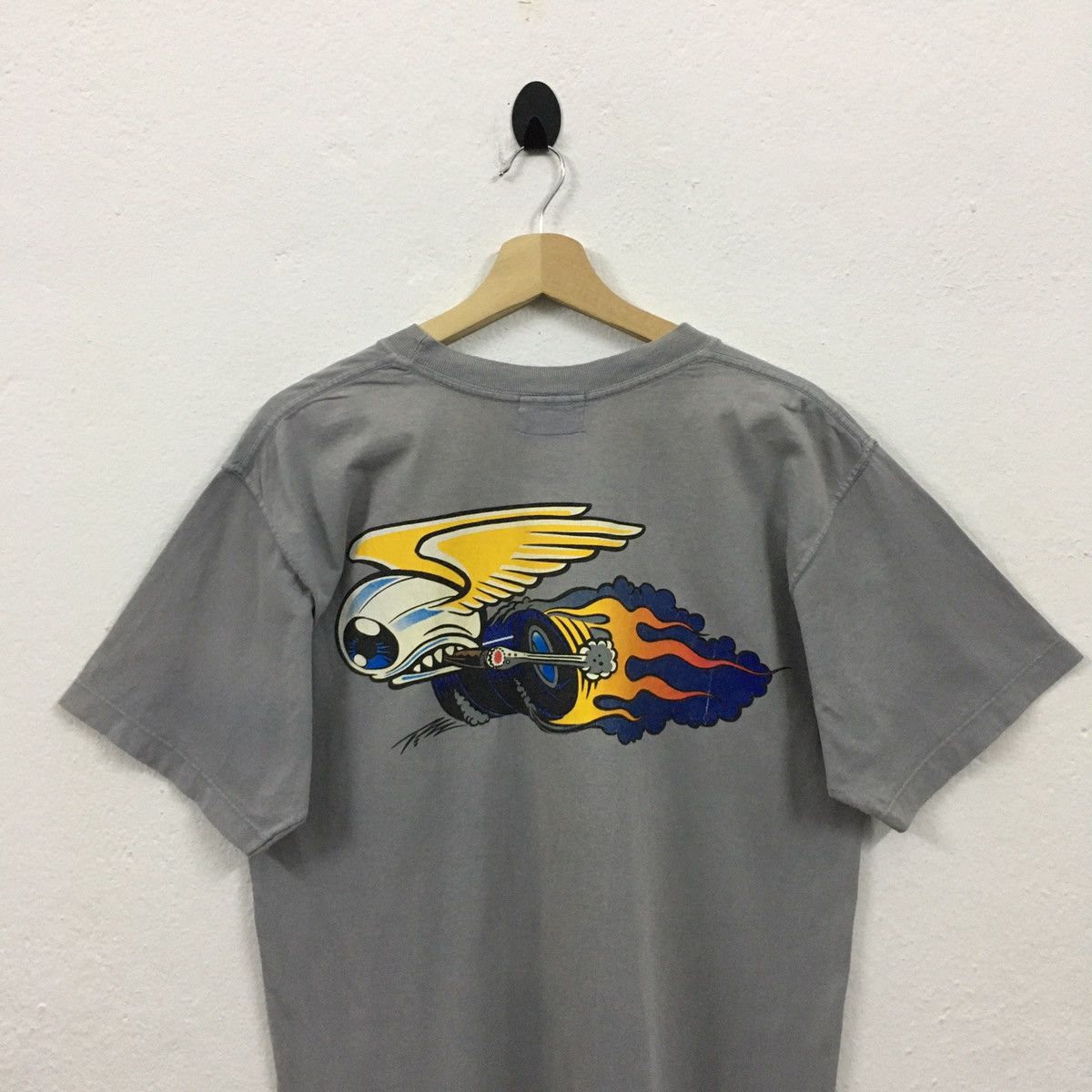 Vintage Rare Vintage Von Dutch Eye Ball Sun Faded Tee Size US M / EU 48-50 / 2 - 4 Thumbnail