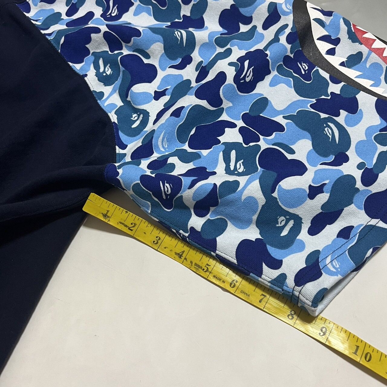 Bape BAPE double shark sweat short pants ABC bluecamo/navy Size US 34 / EU 50 - 9 Thumbnail