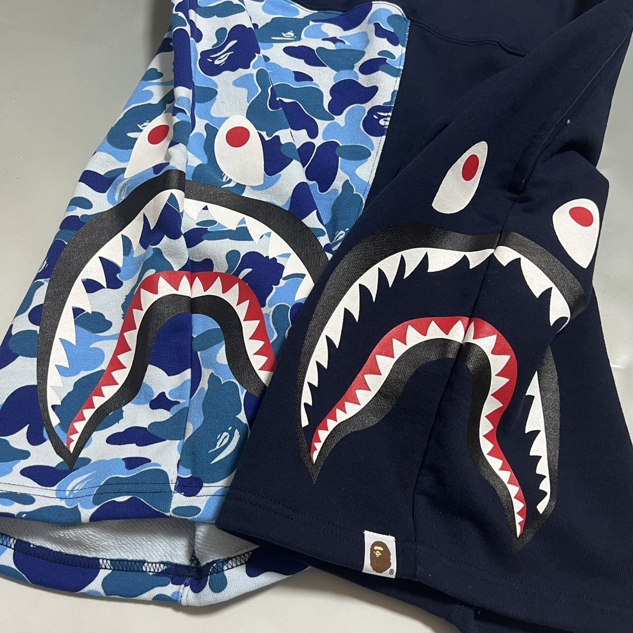 Bape BAPE double shark sweat short pants ABC bluecamo/navy Size US 34 / EU 50 - 3 Thumbnail