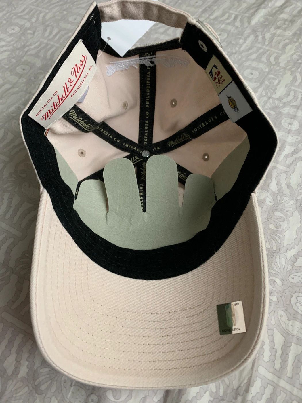 Mitchell & Ness × NBA Mitchell & Ness Los Angeles Lakers Championship kobe Hat Size ONE SIZE - 5 Thumbnail