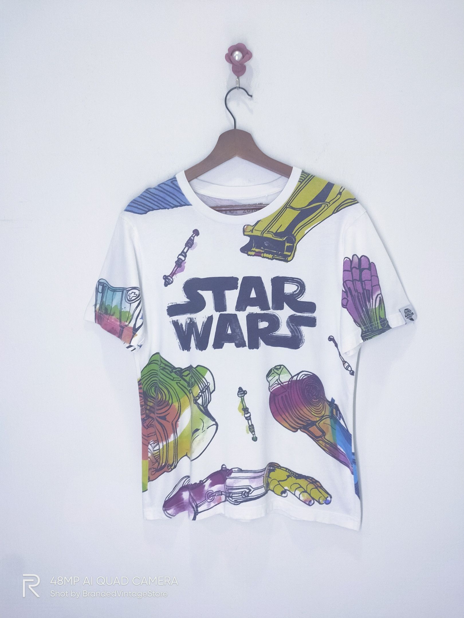 Uniqlo STAR WARS Movie Fullprint Madness Darth Vader Universal Tee Size US M / EU 48-50 / 2 - 1 Thumbnail