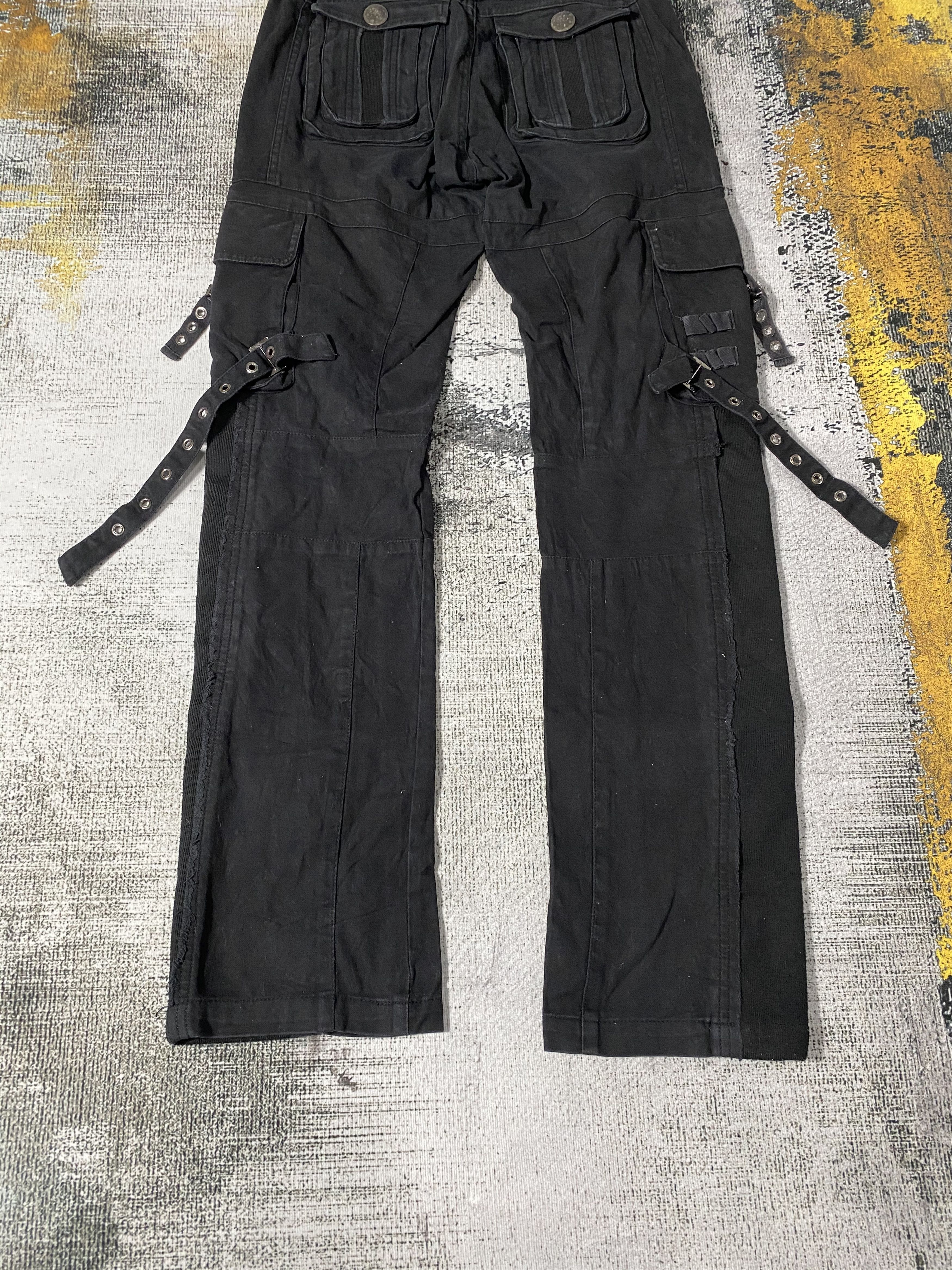 Japanese Brand × Vintage Japanese Flare Black Cargo Pants Multi Pocket Bondage Size US 30 / EU 46 - 14 Thumbnail