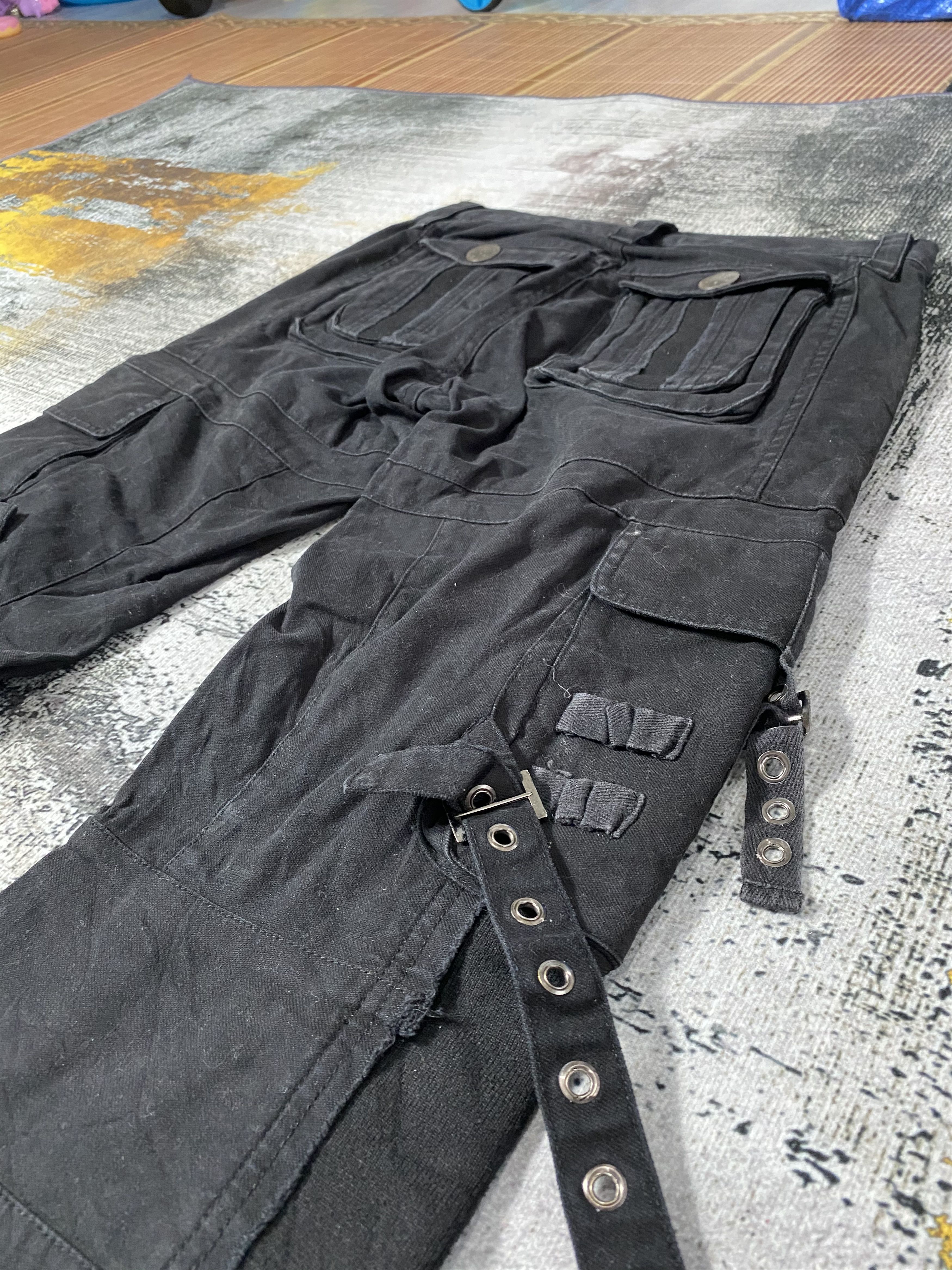 Japanese Brand × Vintage Japanese Flare Black Cargo Pants Multi Pocket Bondage Size US 30 / EU 46 - 16 Thumbnail