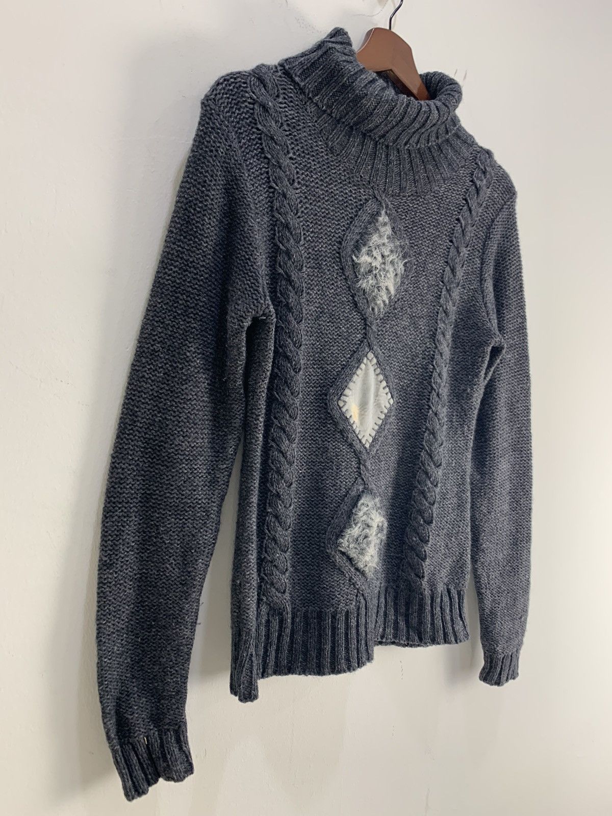 Designer USA Hand Embroider Alpaca Cable Knitwear Turtleneck Sweater Size S / US 4 / IT 40 - 5 Thumbnail