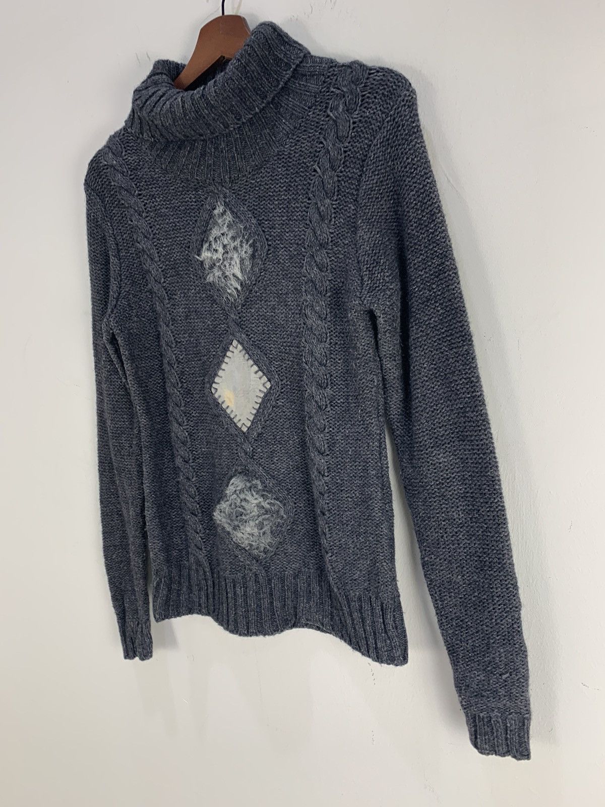 Designer USA Hand Embroider Alpaca Cable Knitwear Turtleneck Sweater Size S / US 4 / IT 40 - 6 Thumbnail
