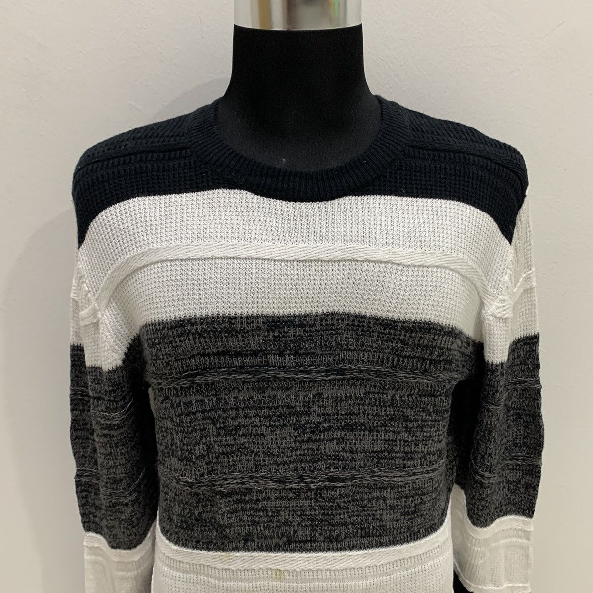 Aran Isles Knitwear CUBICSUGAR Stripe Aran Cable Crochet Moden Knitwear Sweater Size US L / EU 52-54 / 3 - 3 Thumbnail