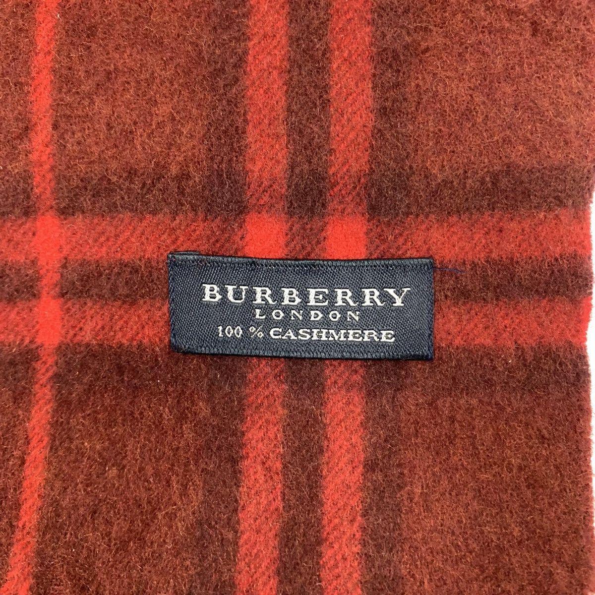 Burberry BURBERRY LONDON NovaCheck Plaid Cashmere Wool Muffler Scarf Size ONE SIZE - 7 Thumbnail