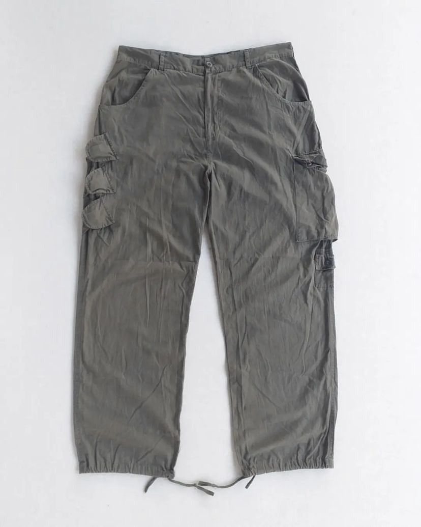20471120 × Japanese Brand Lightweight Utility Cargo Pants Size US 36 / EU 52 - 1 Thumbnail